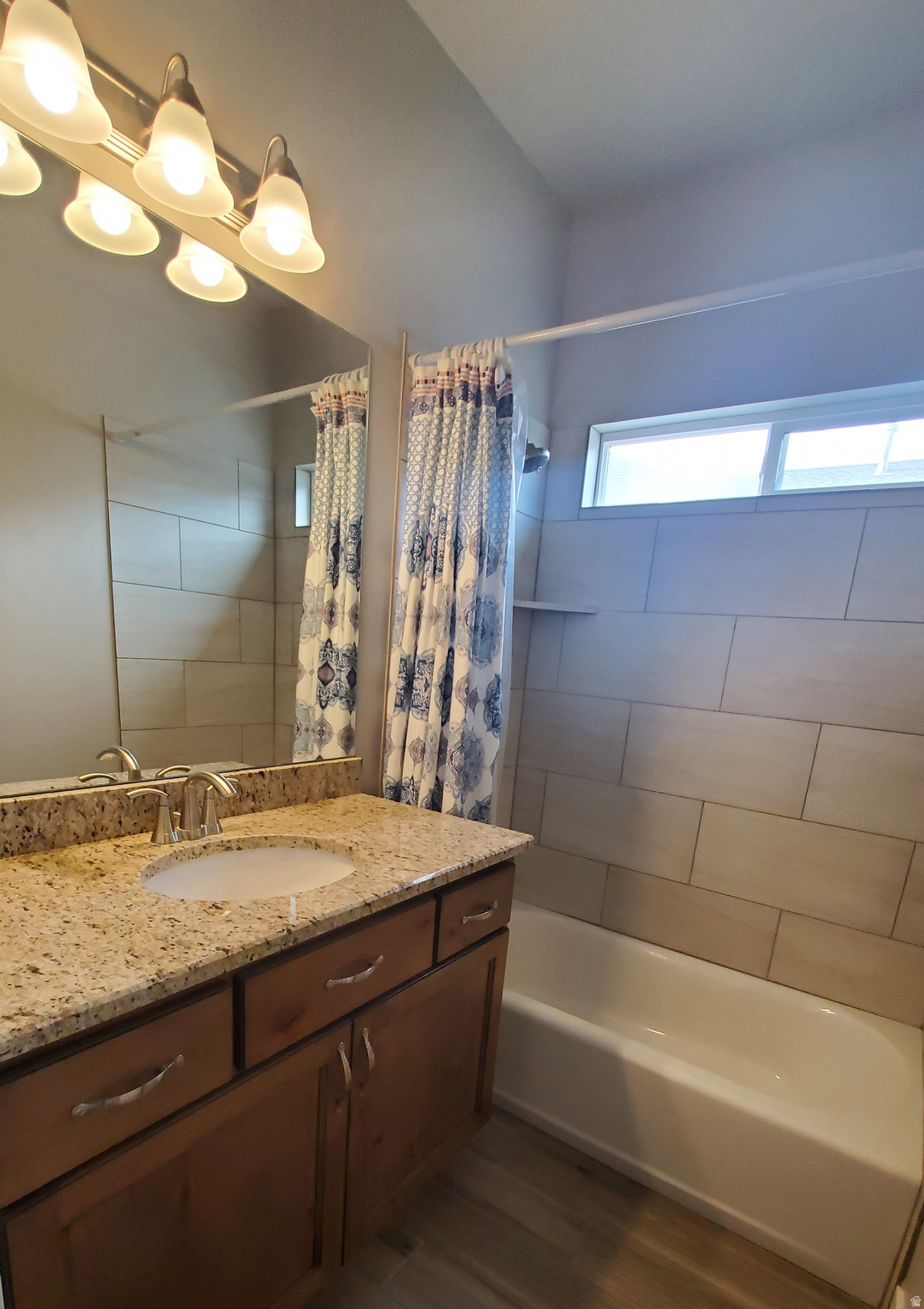 TOWN POINT - Residential