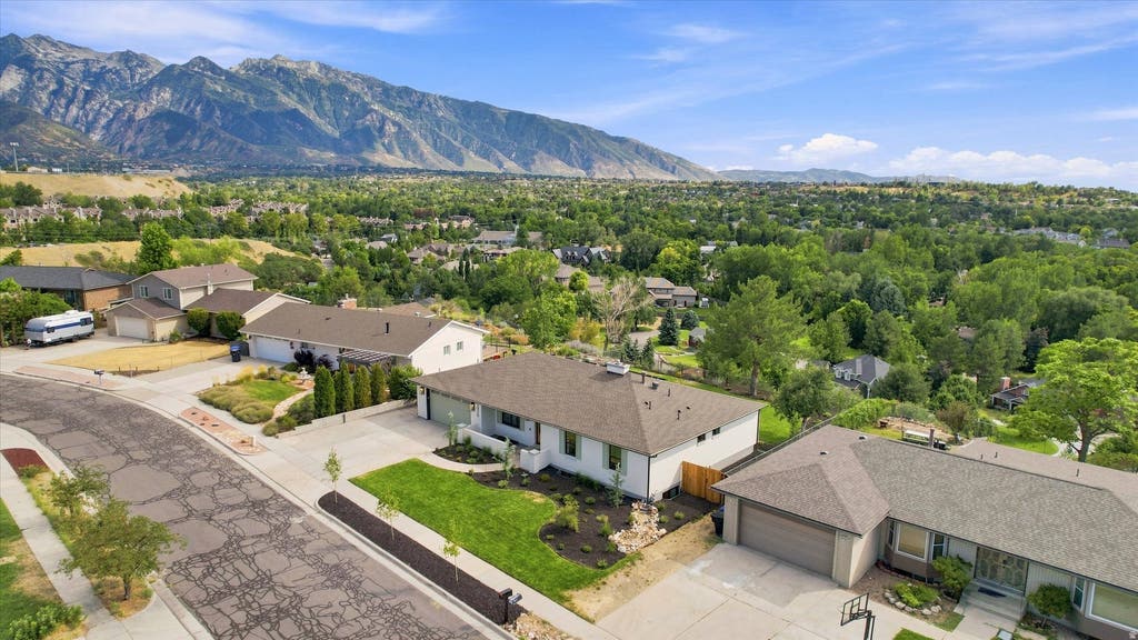 Photo of 1970 E CURTIS DR, Cottonwood Heights, UT 84121 (MLS # 2180418)