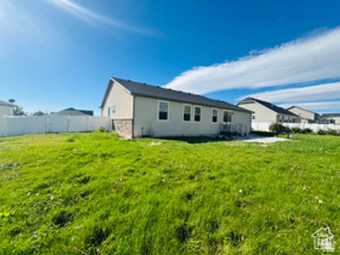 Tiny photo for 954 N WAHLEN WAY, Harrisville, UT 84404 (MLS # 2153375)