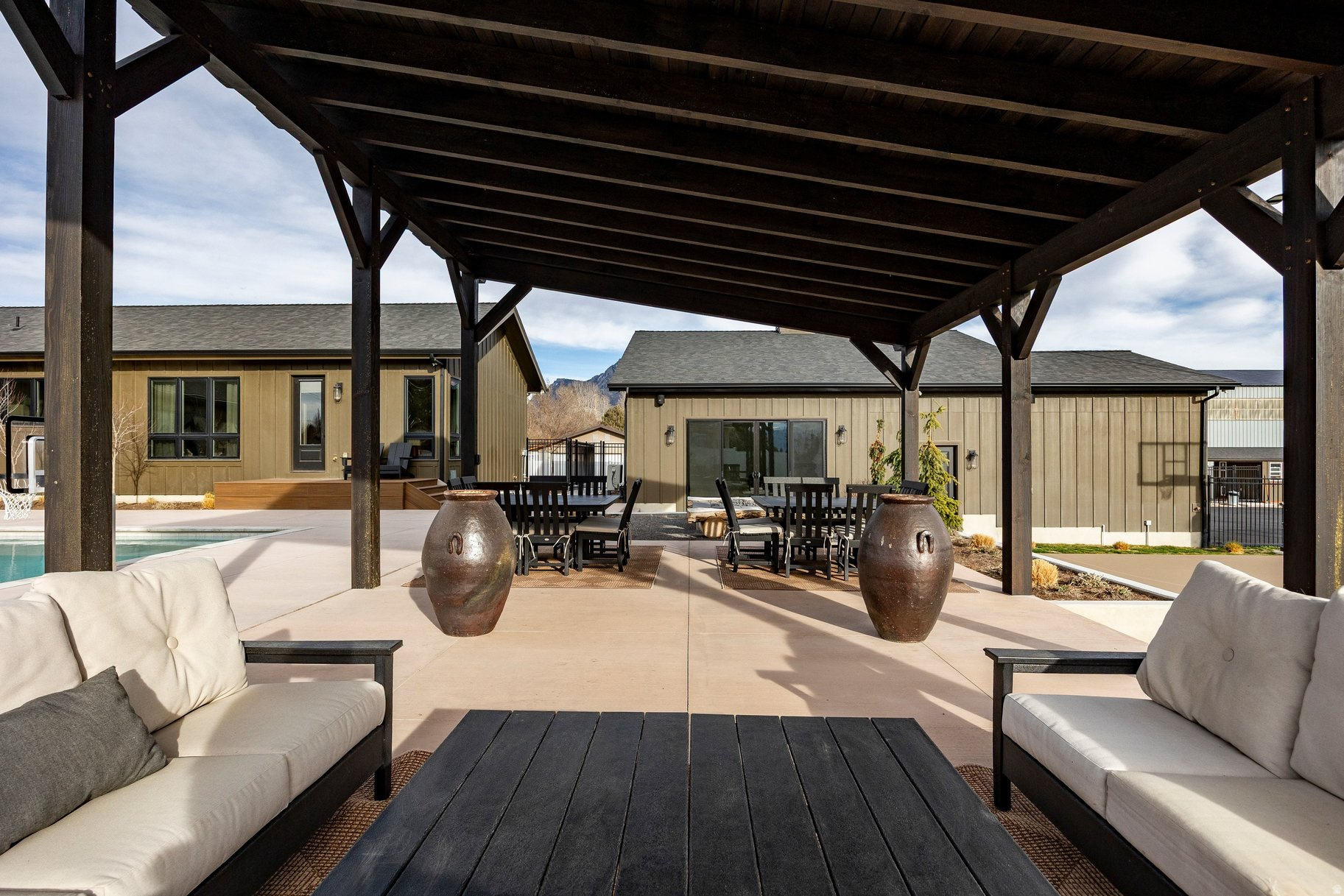 HHC HIGHLAND - Residential