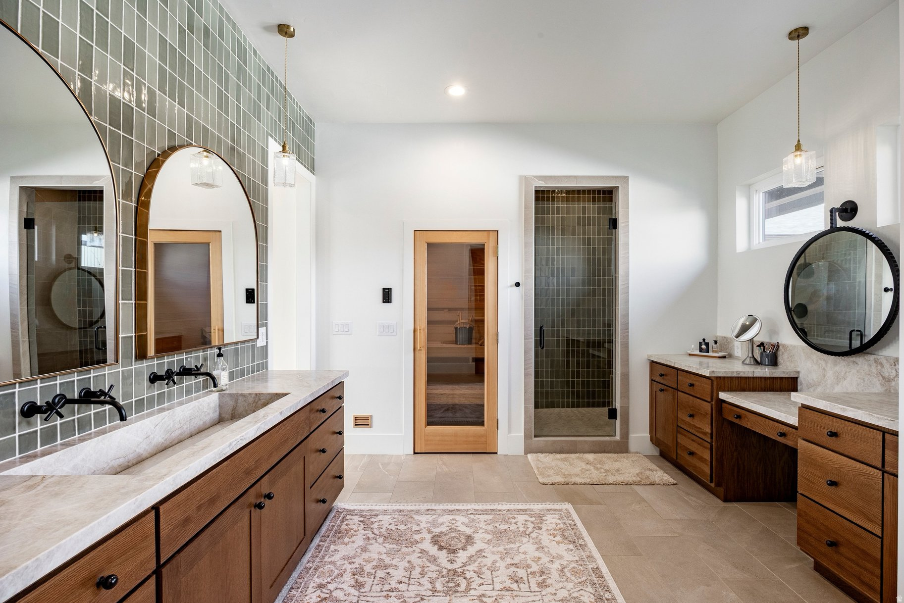 HHC HIGHLAND - Residential