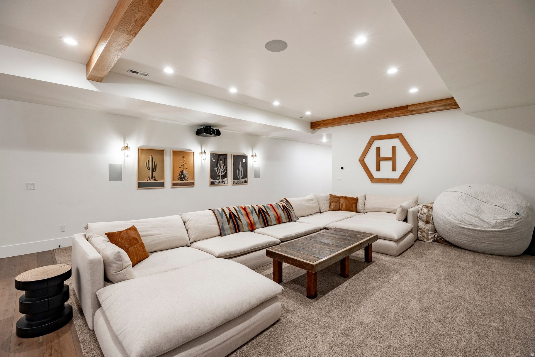 HHC HIGHLAND - Residential