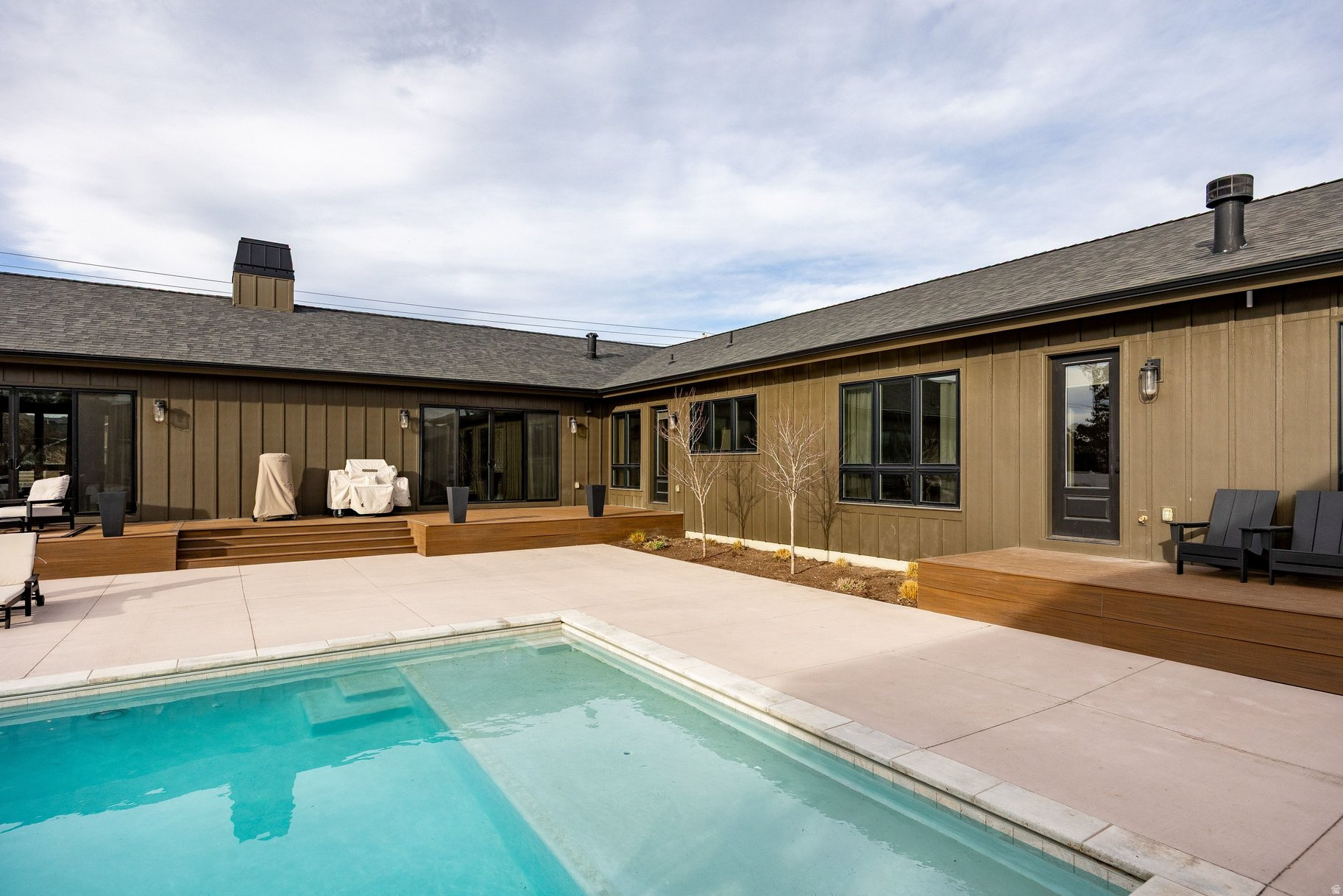 HHC HIGHLAND - Residential