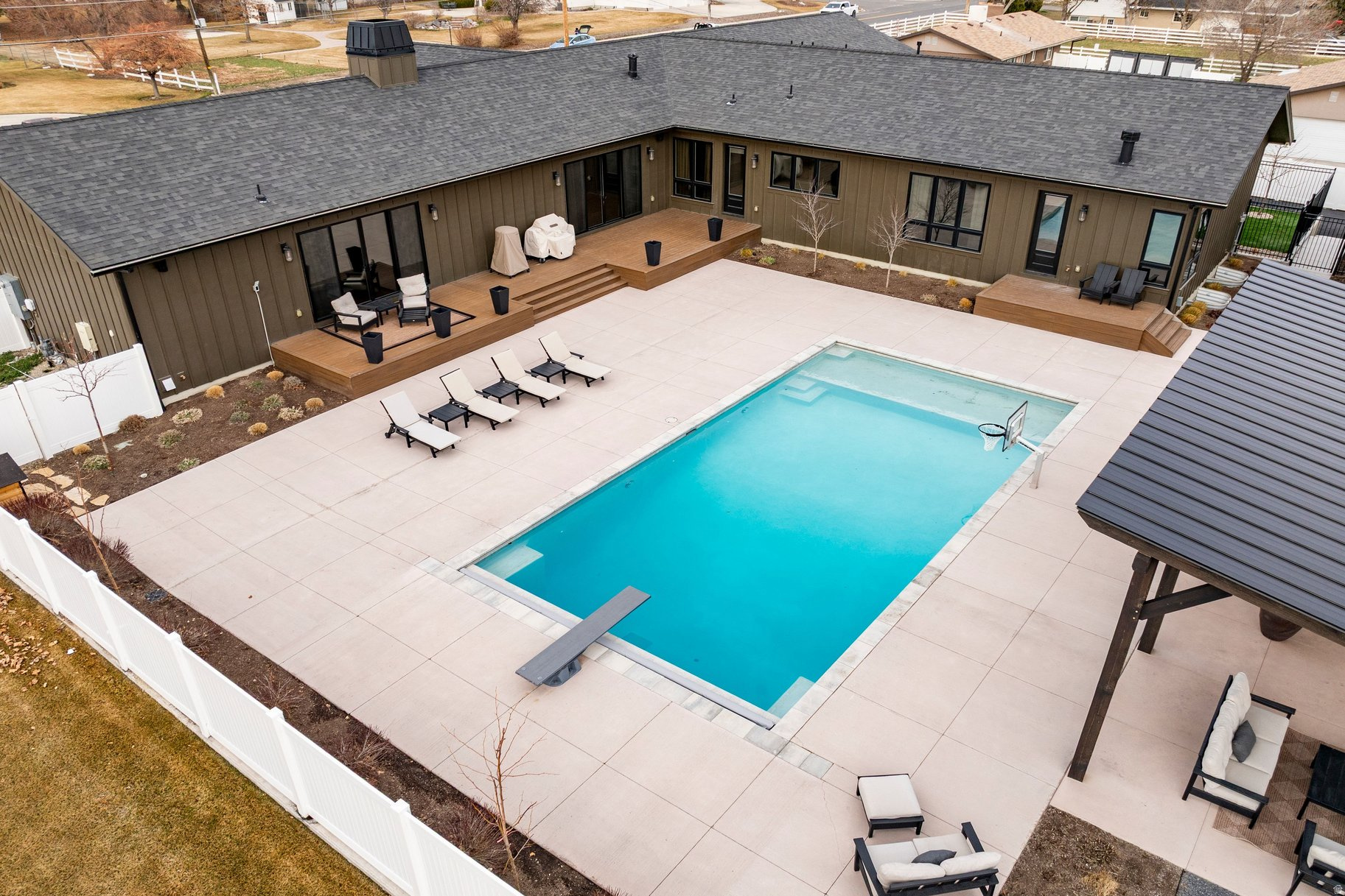 HHC HIGHLAND - Residential