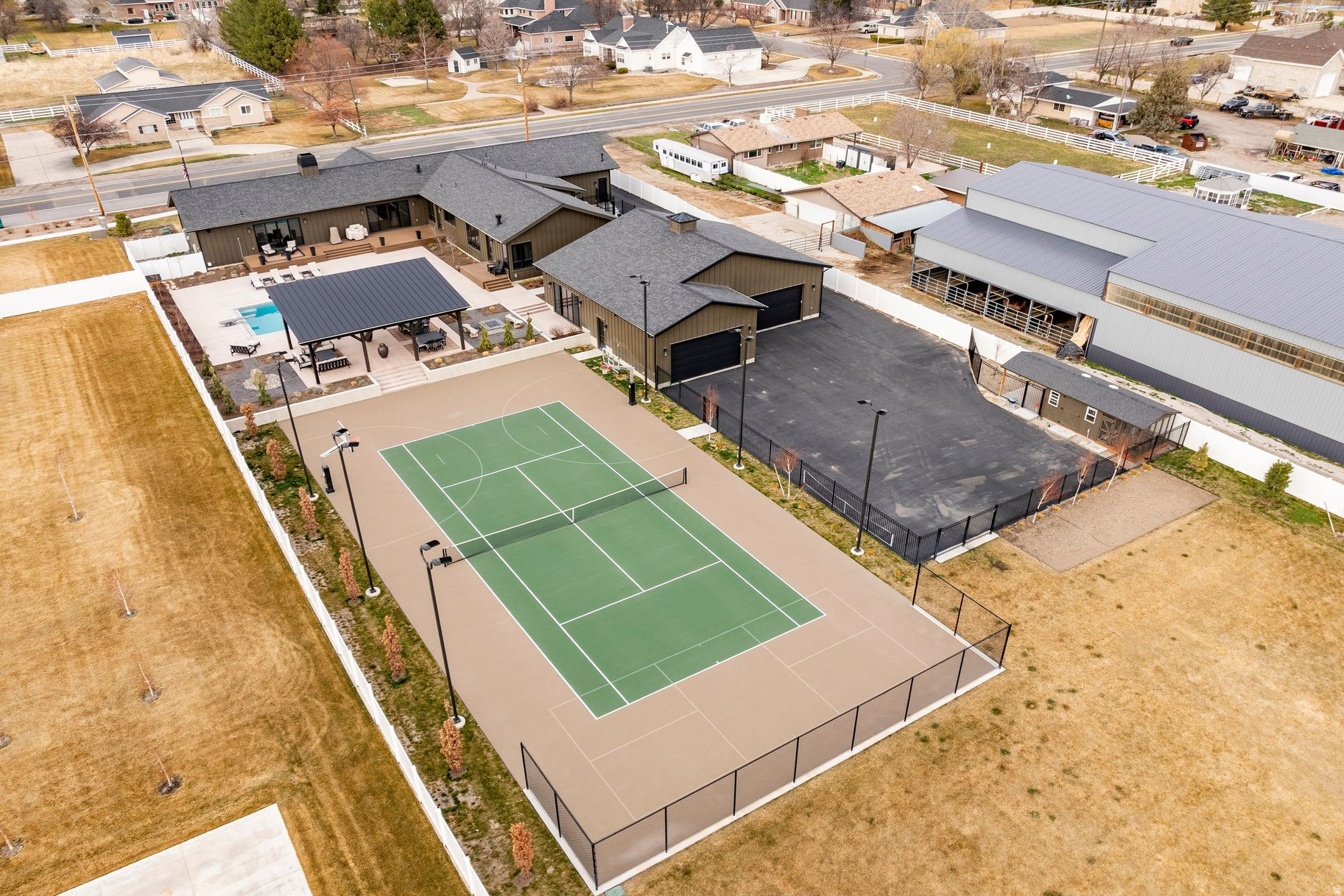 HHC HIGHLAND - Residential