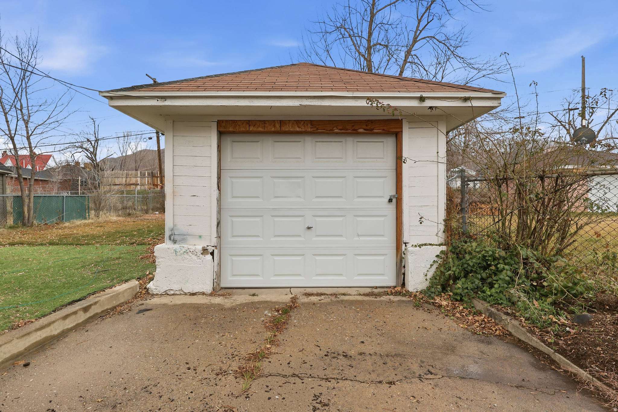 THOMPSON & DIETER'S - Residential