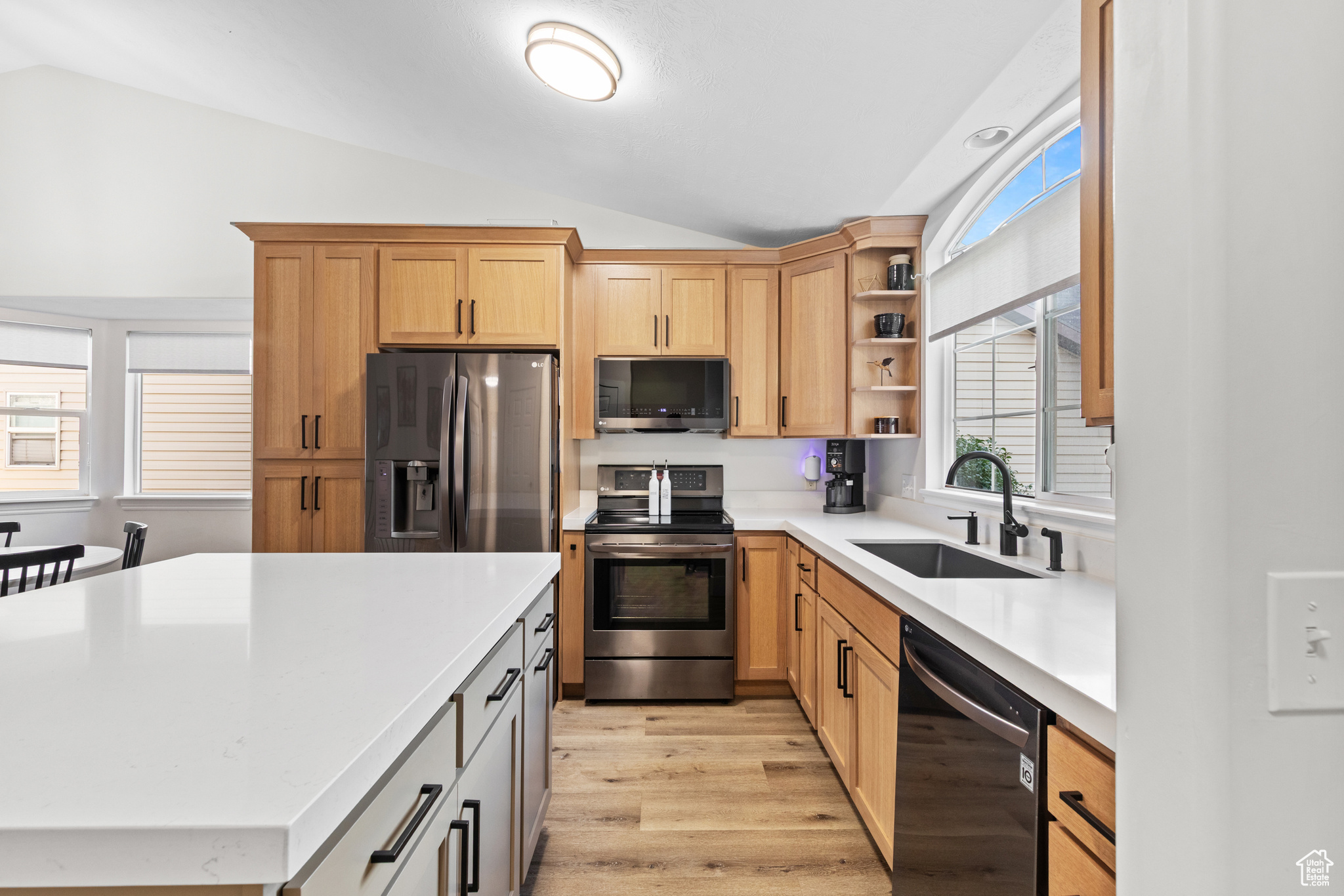 SUNRISE STATION - Residential