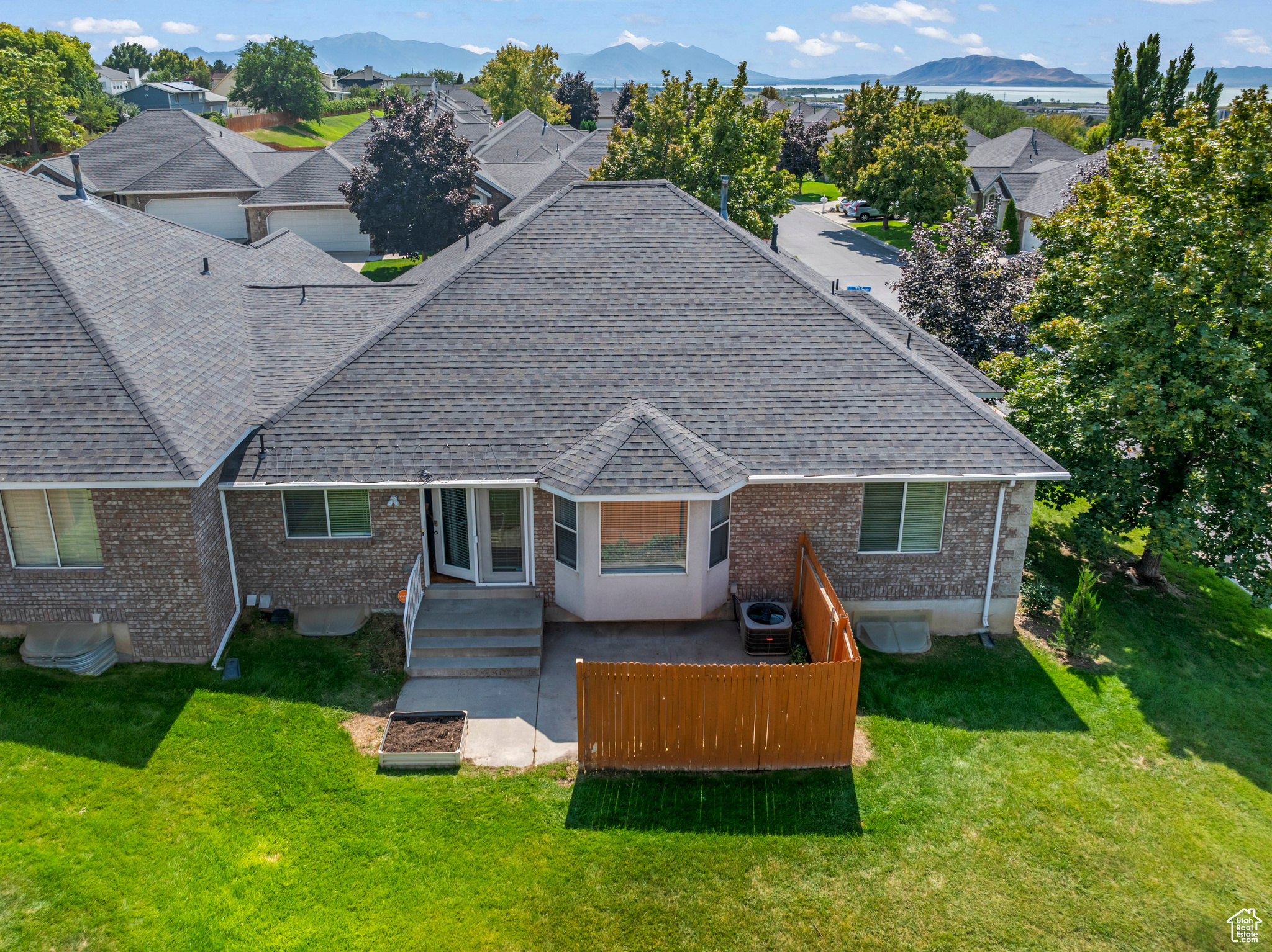 RIDGE VIEW - Residential Income