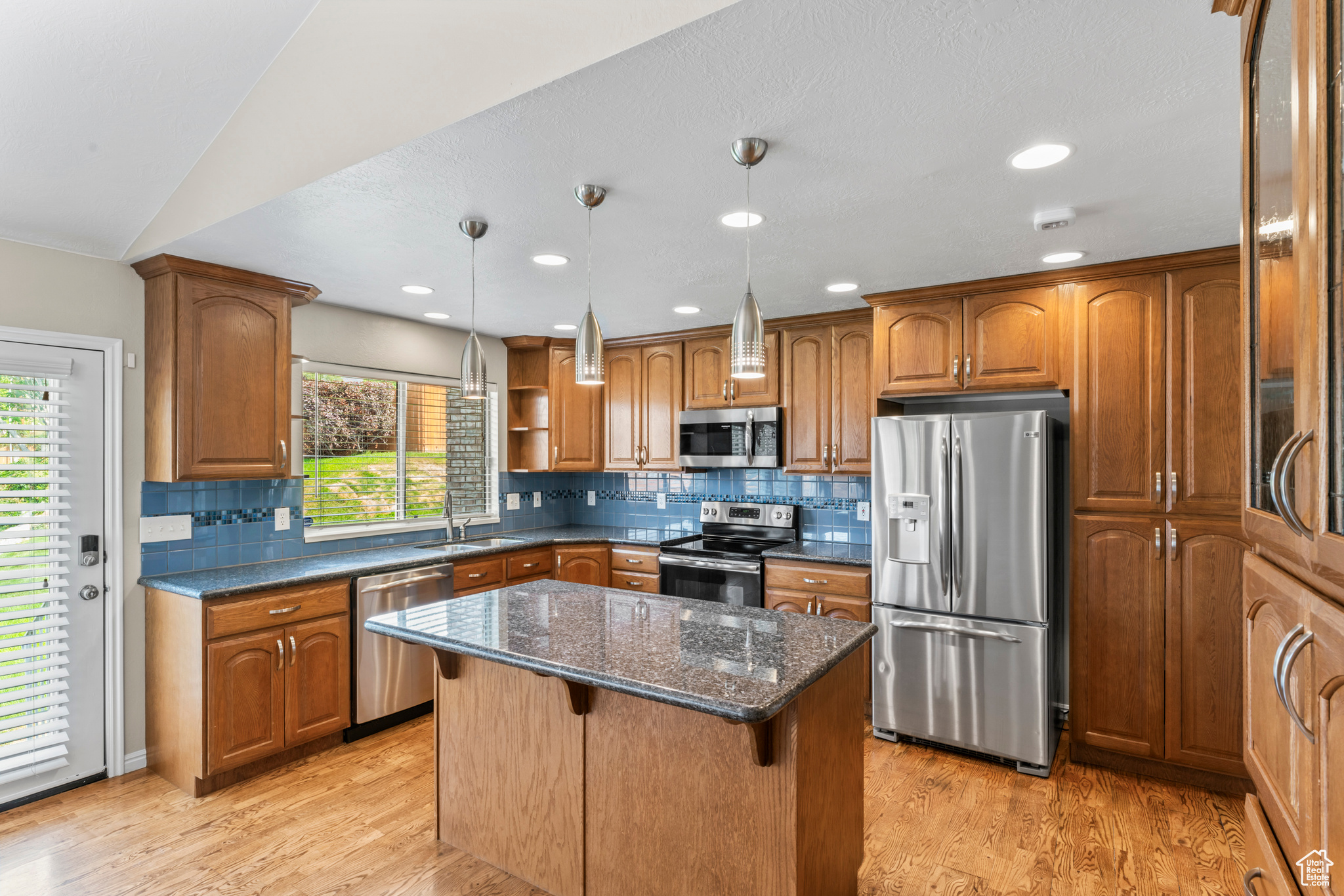 RIDGE VIEW - Residential Income
