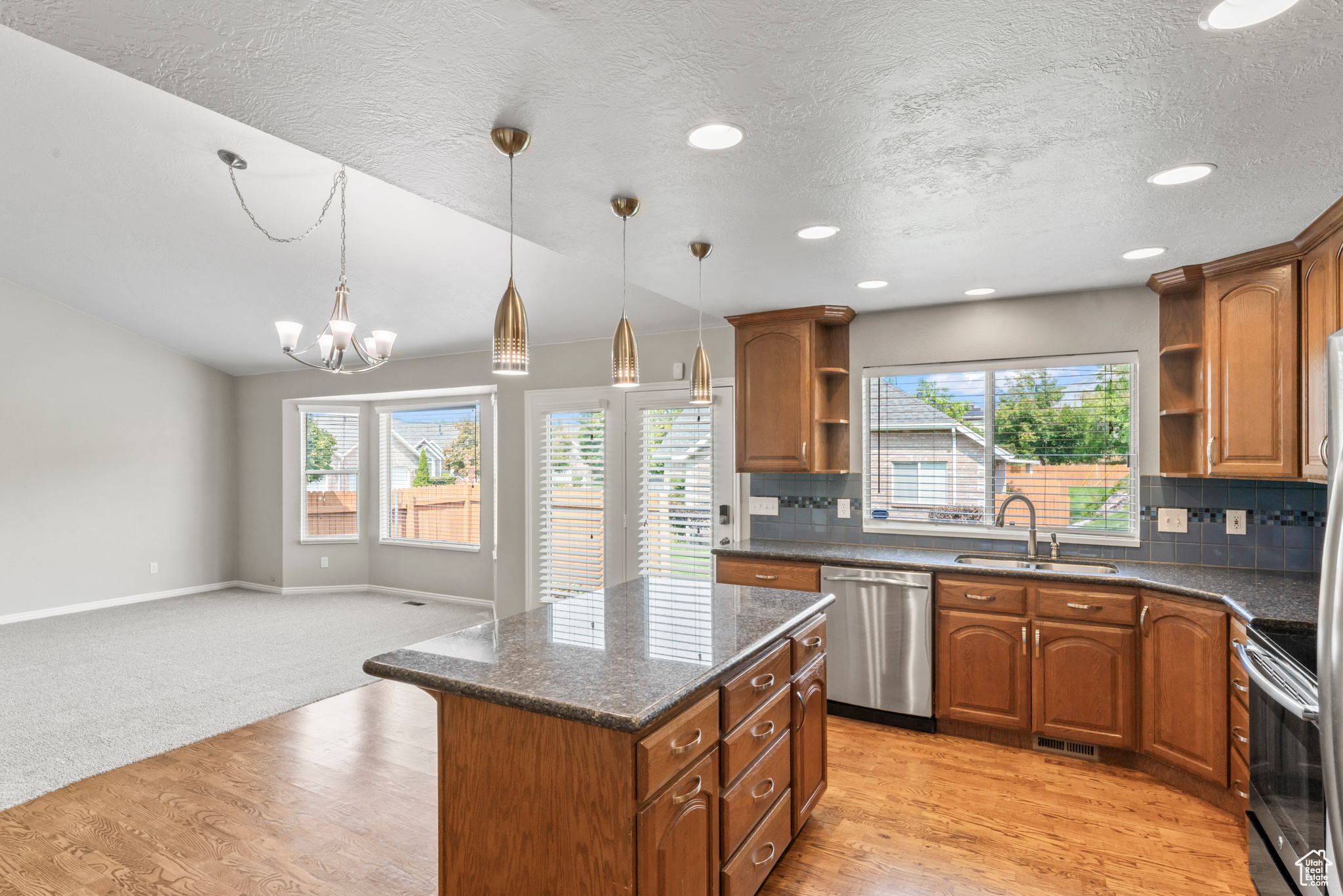 RIDGE VIEW - Residential Income