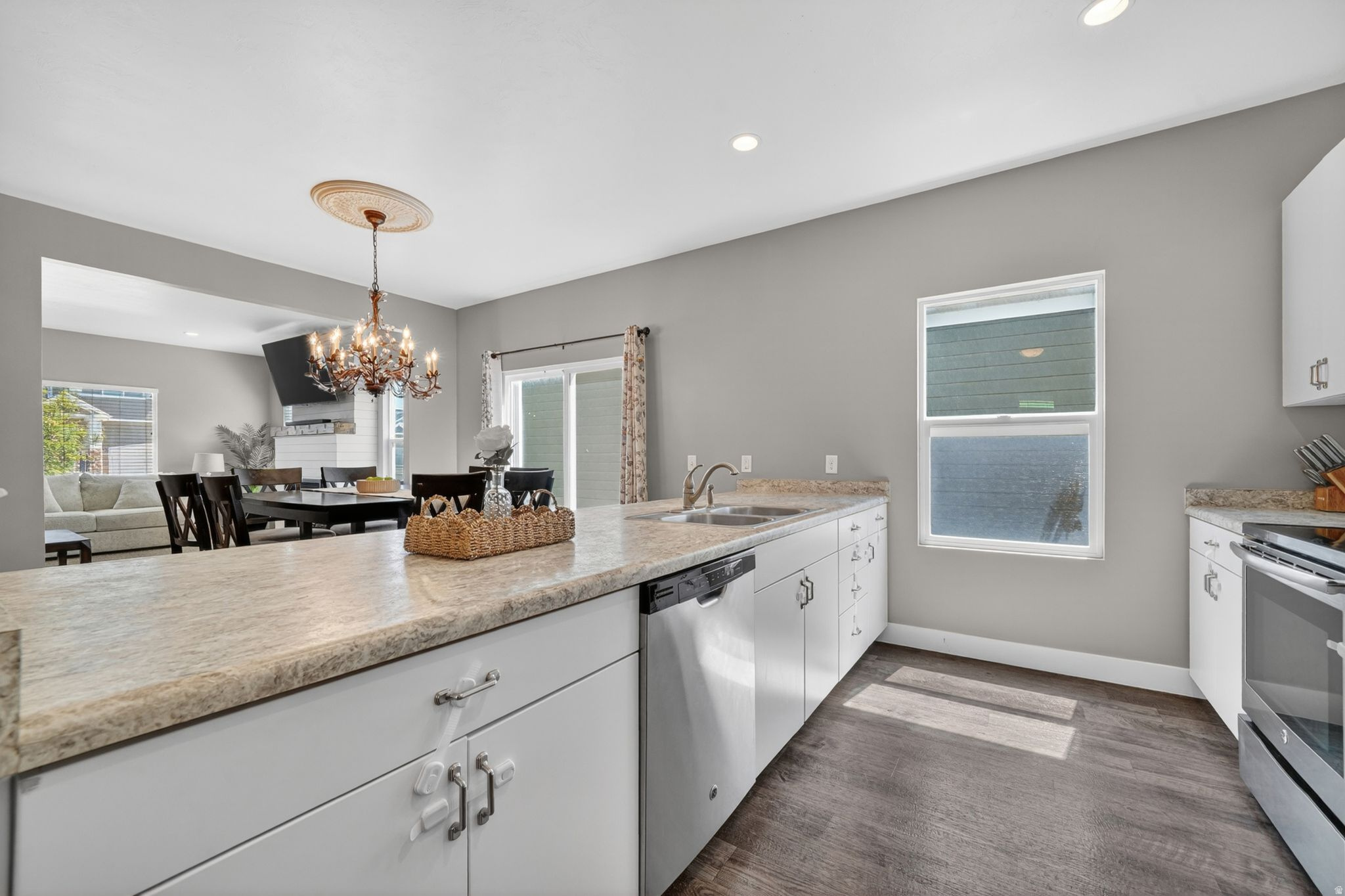 INDEPENDENCE AT THE - Residential