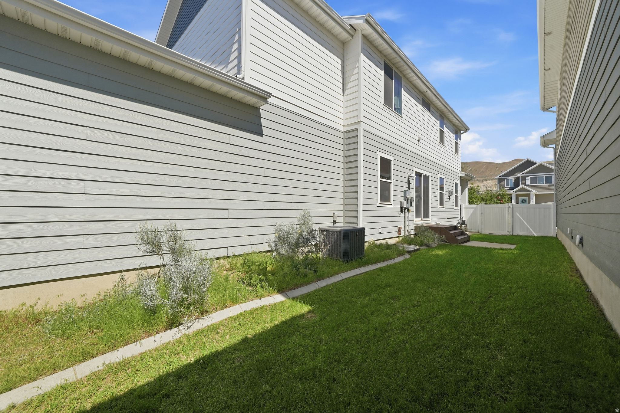 INDEPENDENCE AT THE - Residential