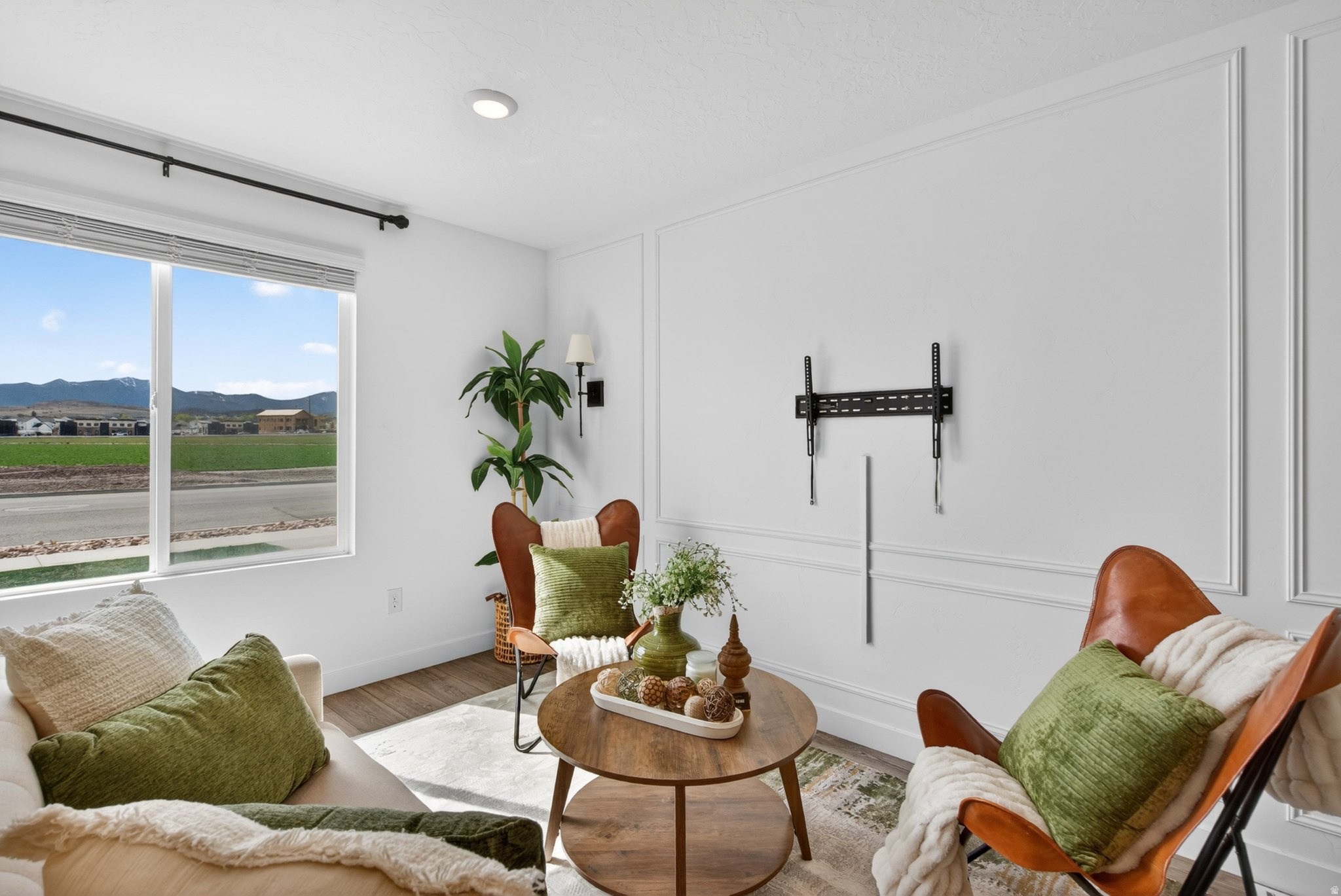 SPRING RANCH - Residential