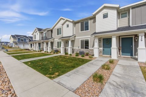 Tiny photo for 563 N WILLOW SPRINGS AVE W, Lehi, UT 84048 (MLS # 2150135)