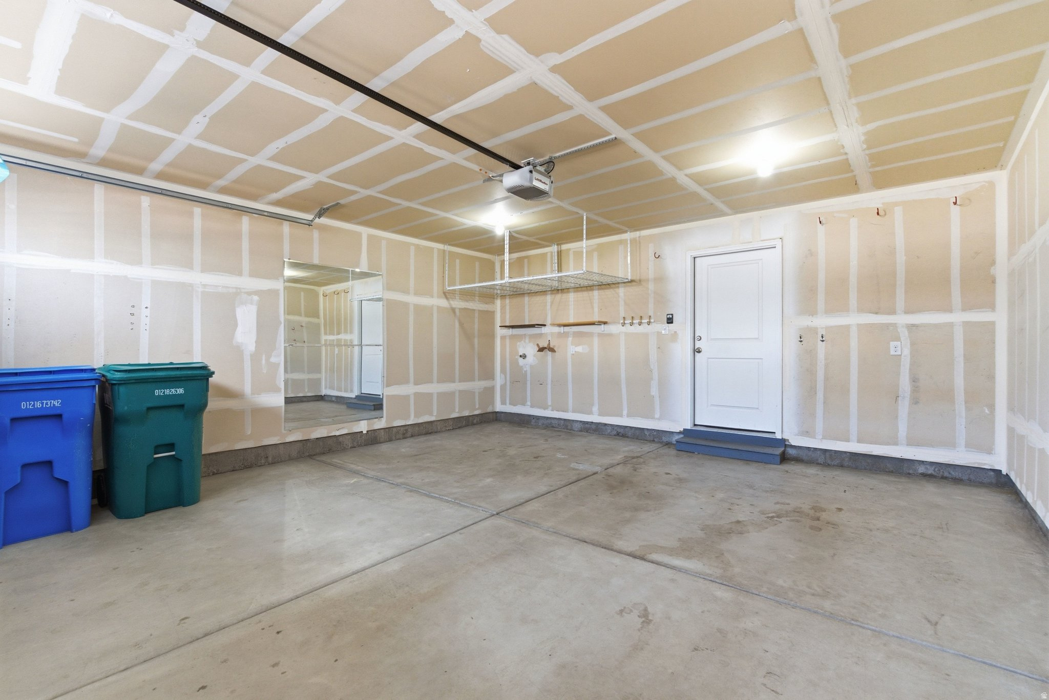 SPRING RANCH - Residential