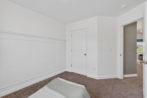 Tiny photo for 563 N WILLOW SPRINGS AVE W, Lehi, UT 84048 (MLS # 2150135)