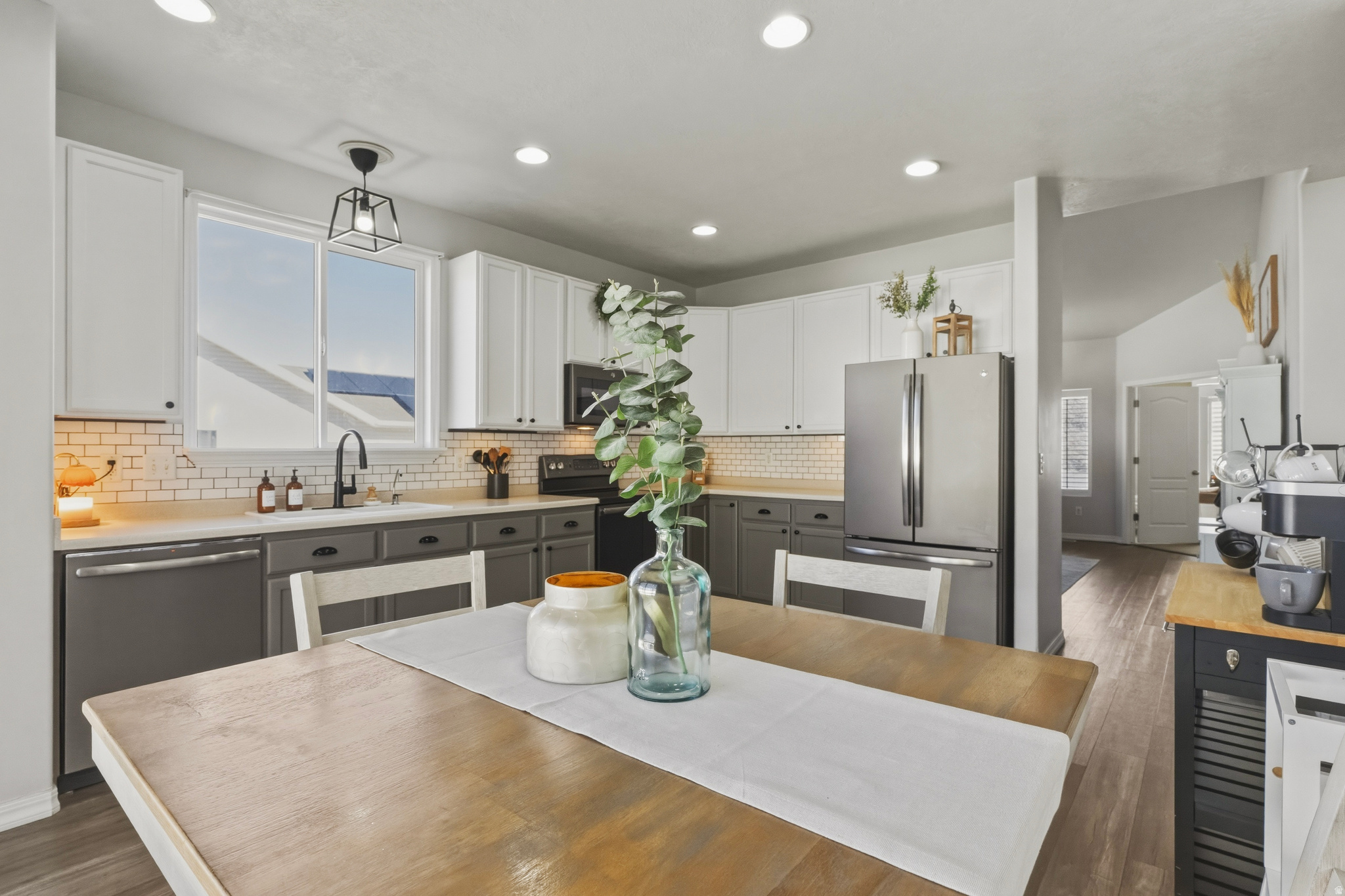 ESTATES AT ROSE CREEK - Residential