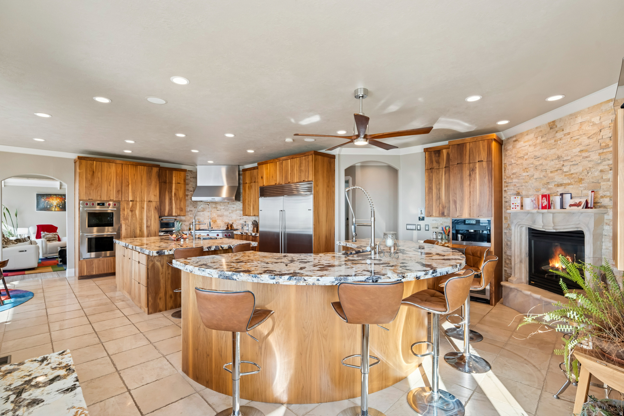 DORCHESTER POINTE PLAT A PUD - Residential