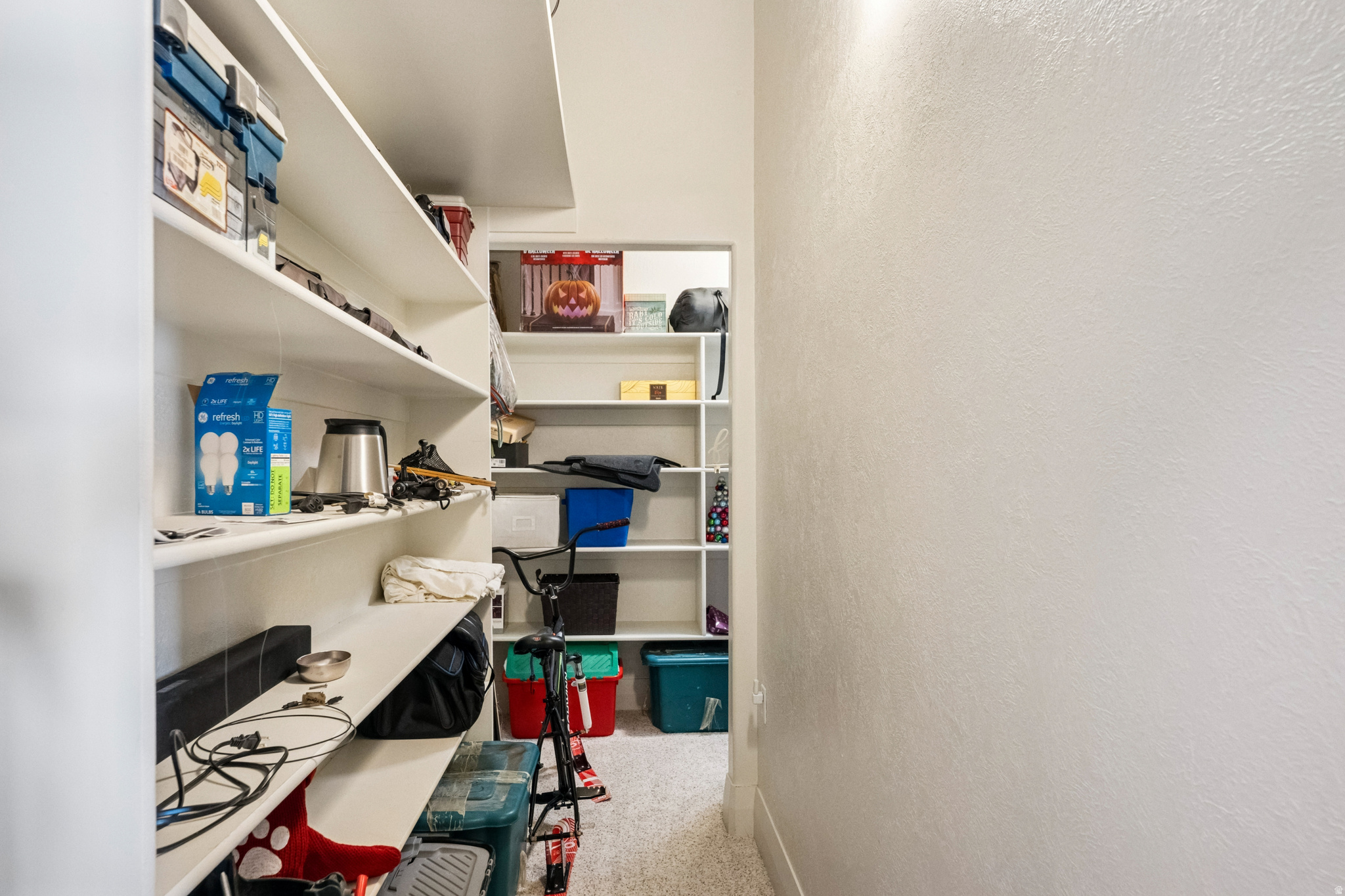DORCHESTER POINTE PLAT A PUD - Residential