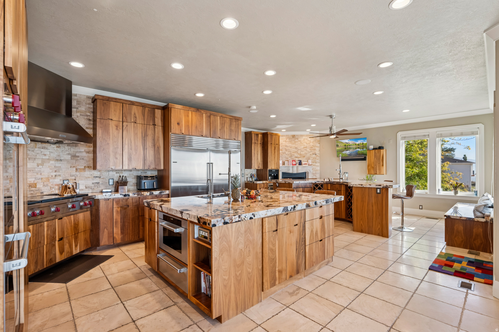 DORCHESTER POINTE PLAT A PUD - Residential