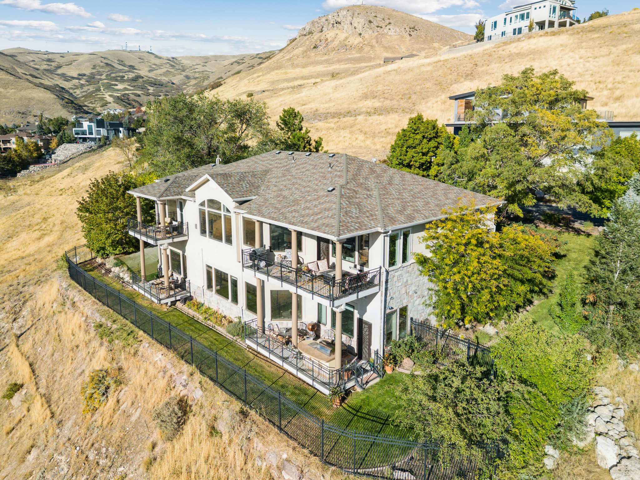 DORCHESTER POINTE PLAT A PUD - Residential