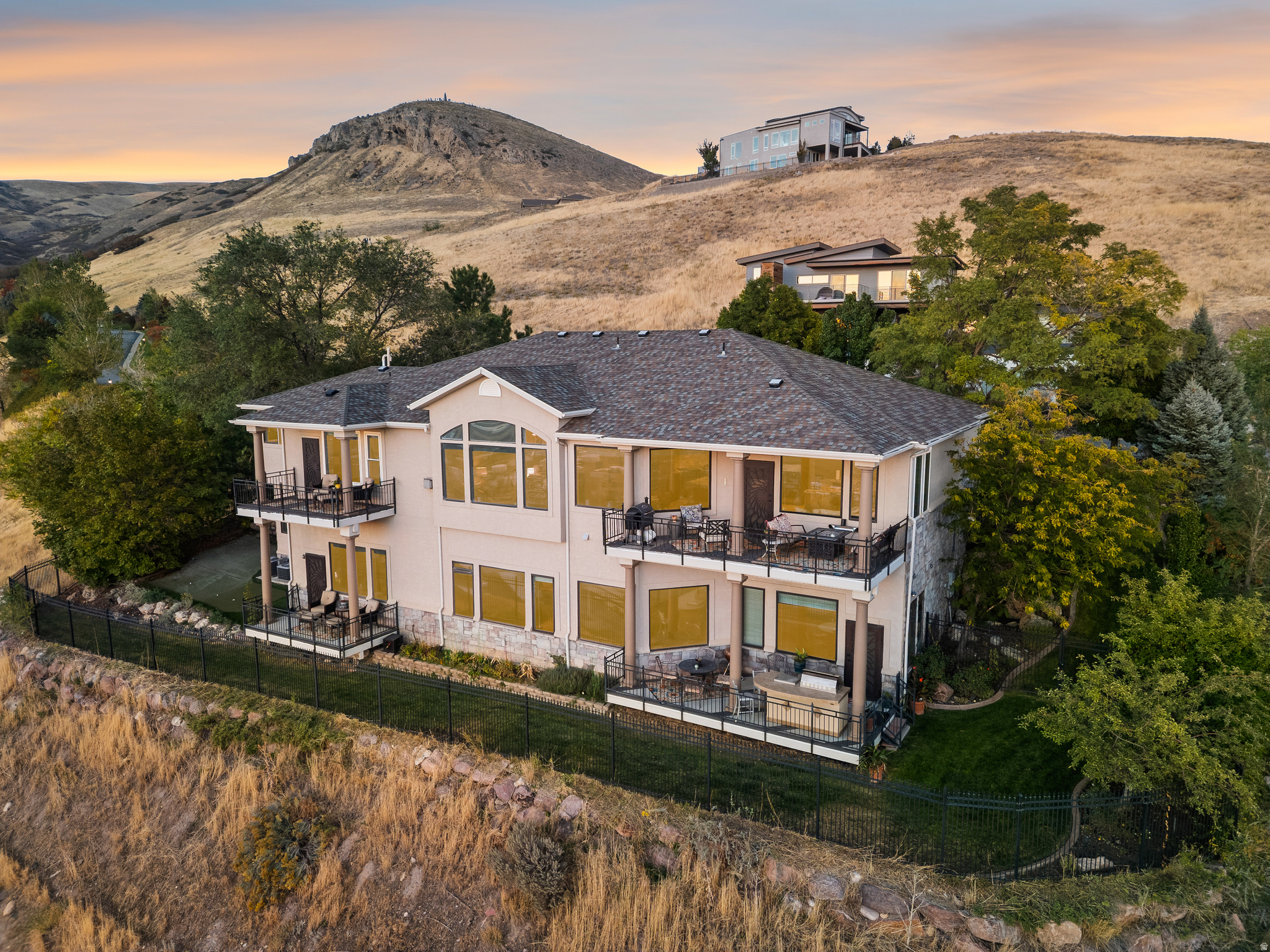 DORCHESTER POINTE PLAT A PUD - Residential