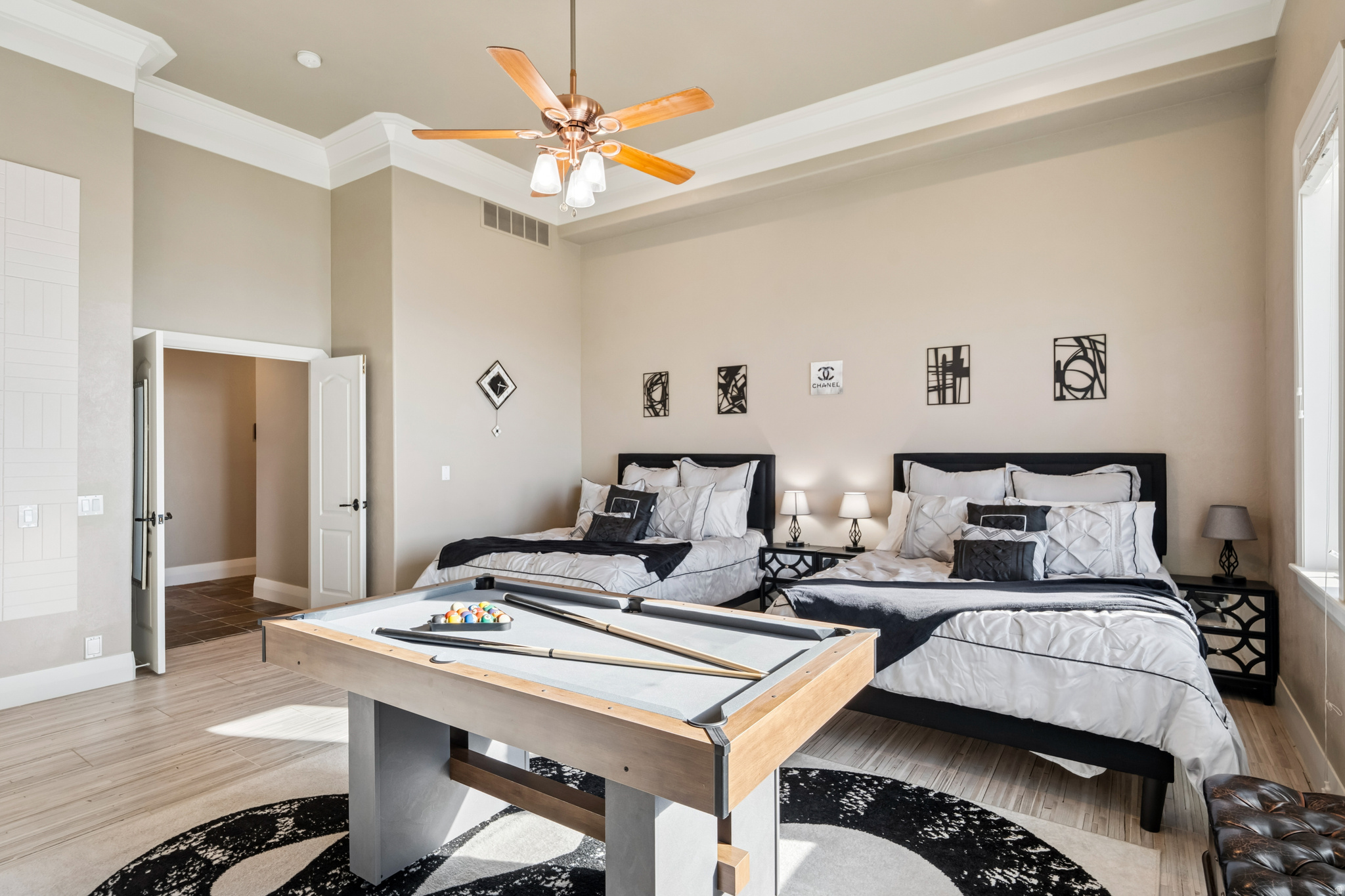 DORCHESTER POINTE PLAT A PUD - Residential