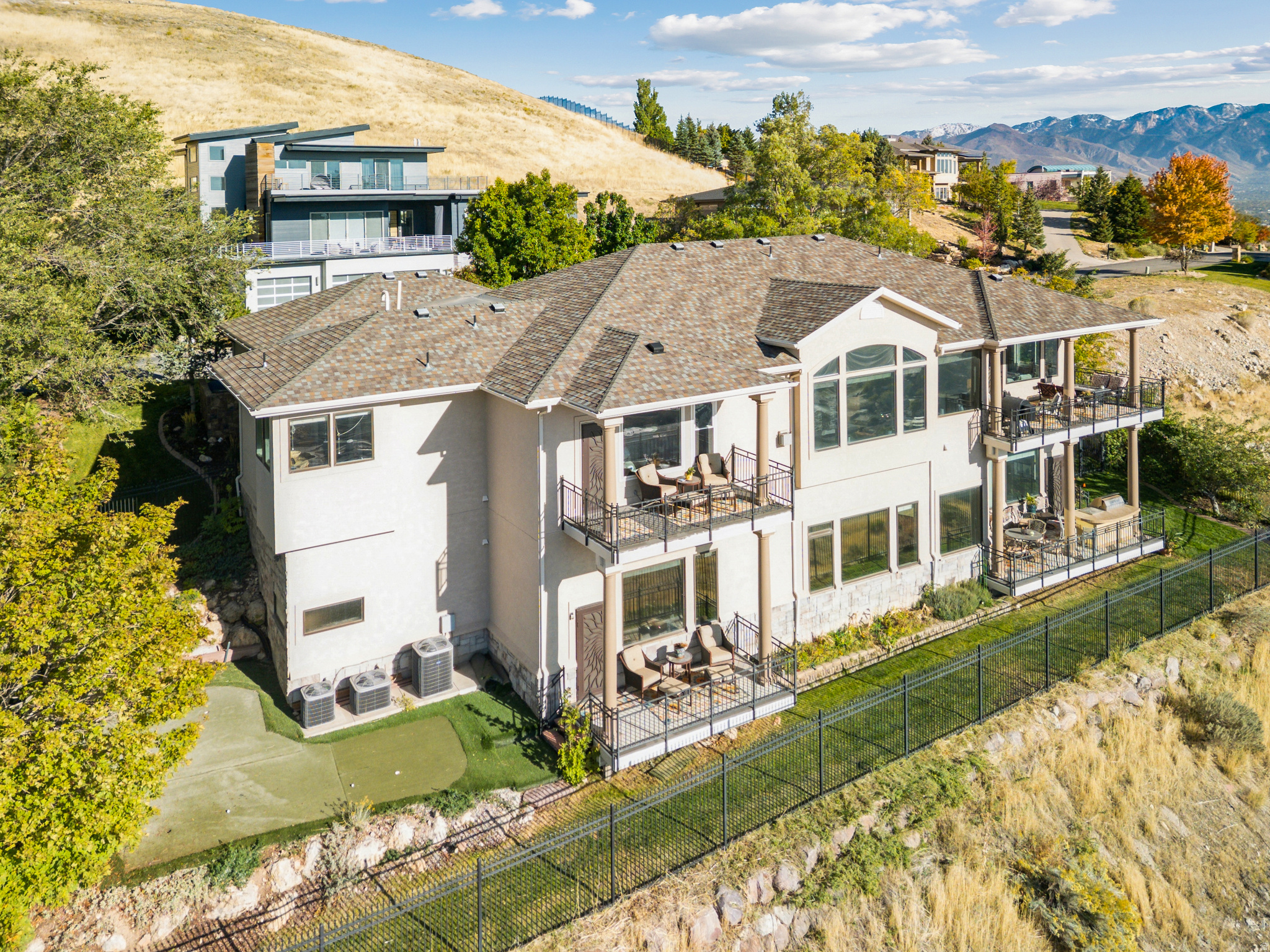 DORCHESTER POINTE PLAT A PUD - Residential