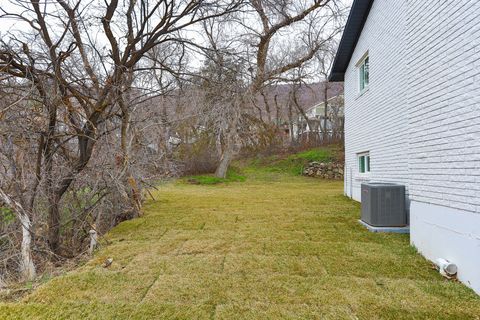 Tiny photo for 1357 E 650 N, Fruit Heights, UT 84037 (MLS # 2139687)