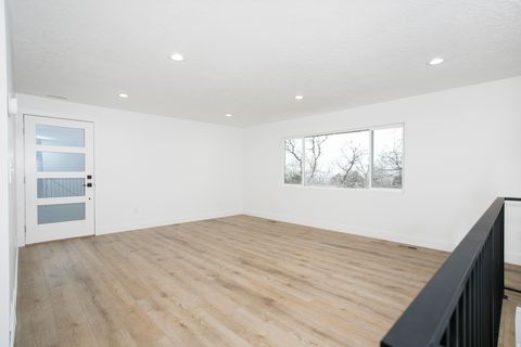 Tiny photo for 1357 E 650 N, Fruit Heights, UT 84037 (MLS # 2139687)