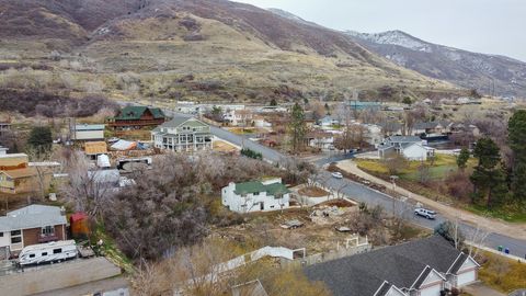 Tiny photo for 1357 E 650 N, Fruit Heights, UT 84037 (MLS # 2139687)