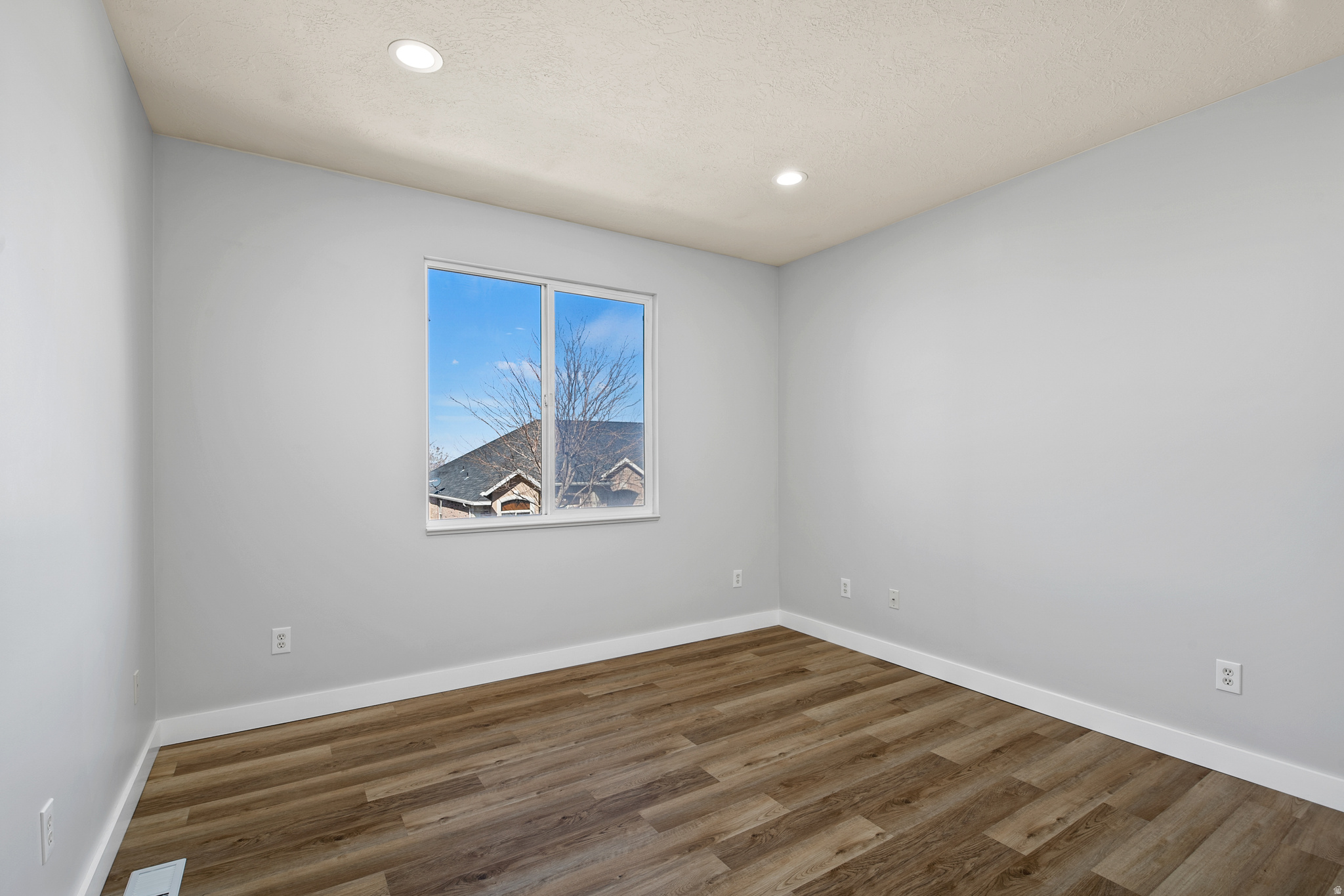 SOUTH MOUNTAIN - Residential Income