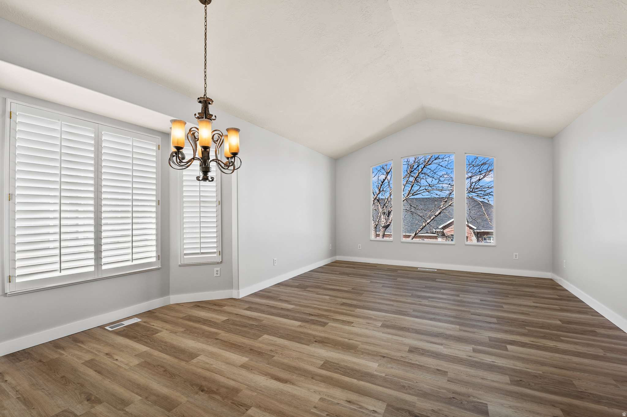 SOUTH MOUNTAIN - Residential Income