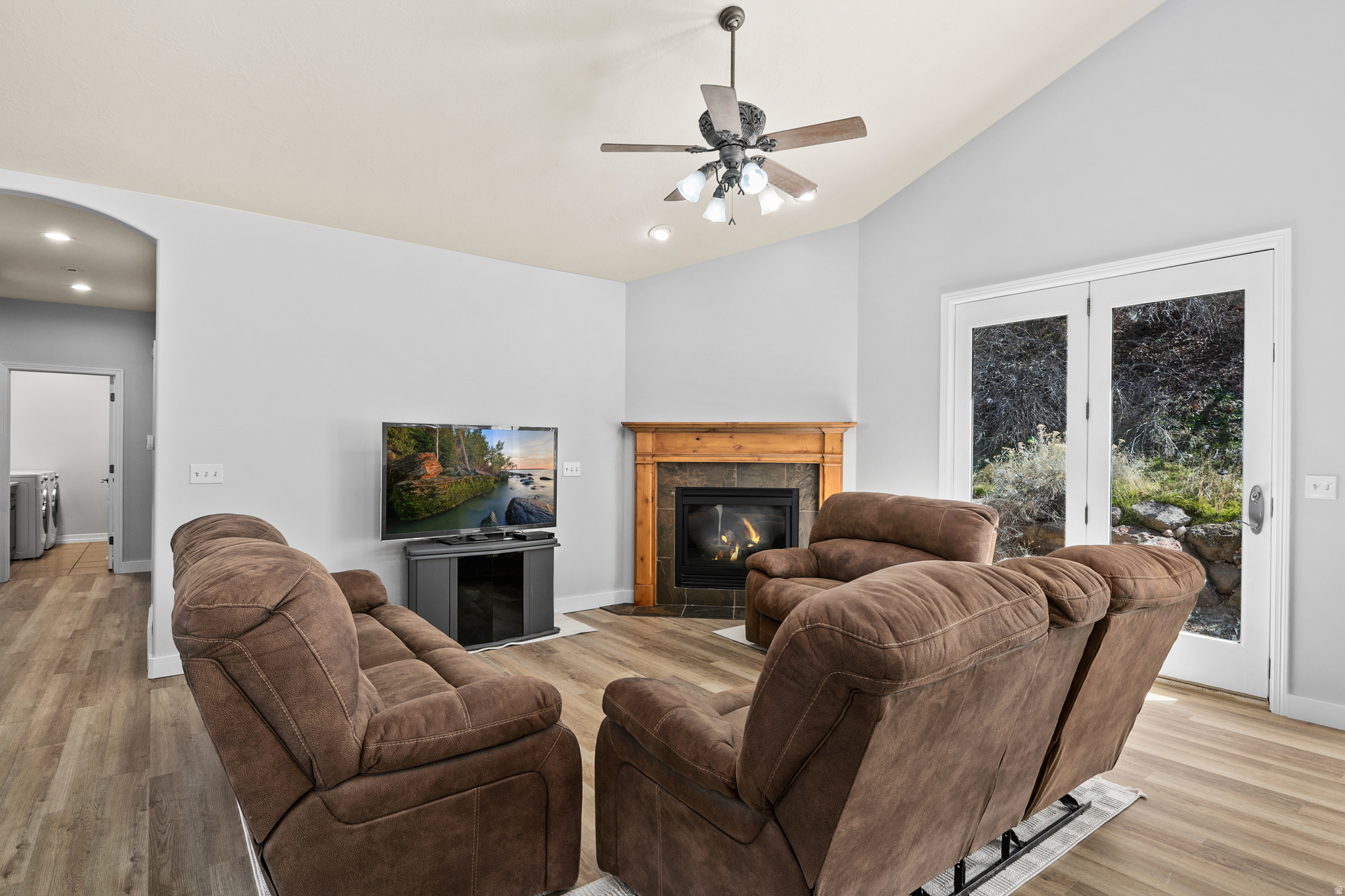 SOUTH MOUNTAIN - Residential Income