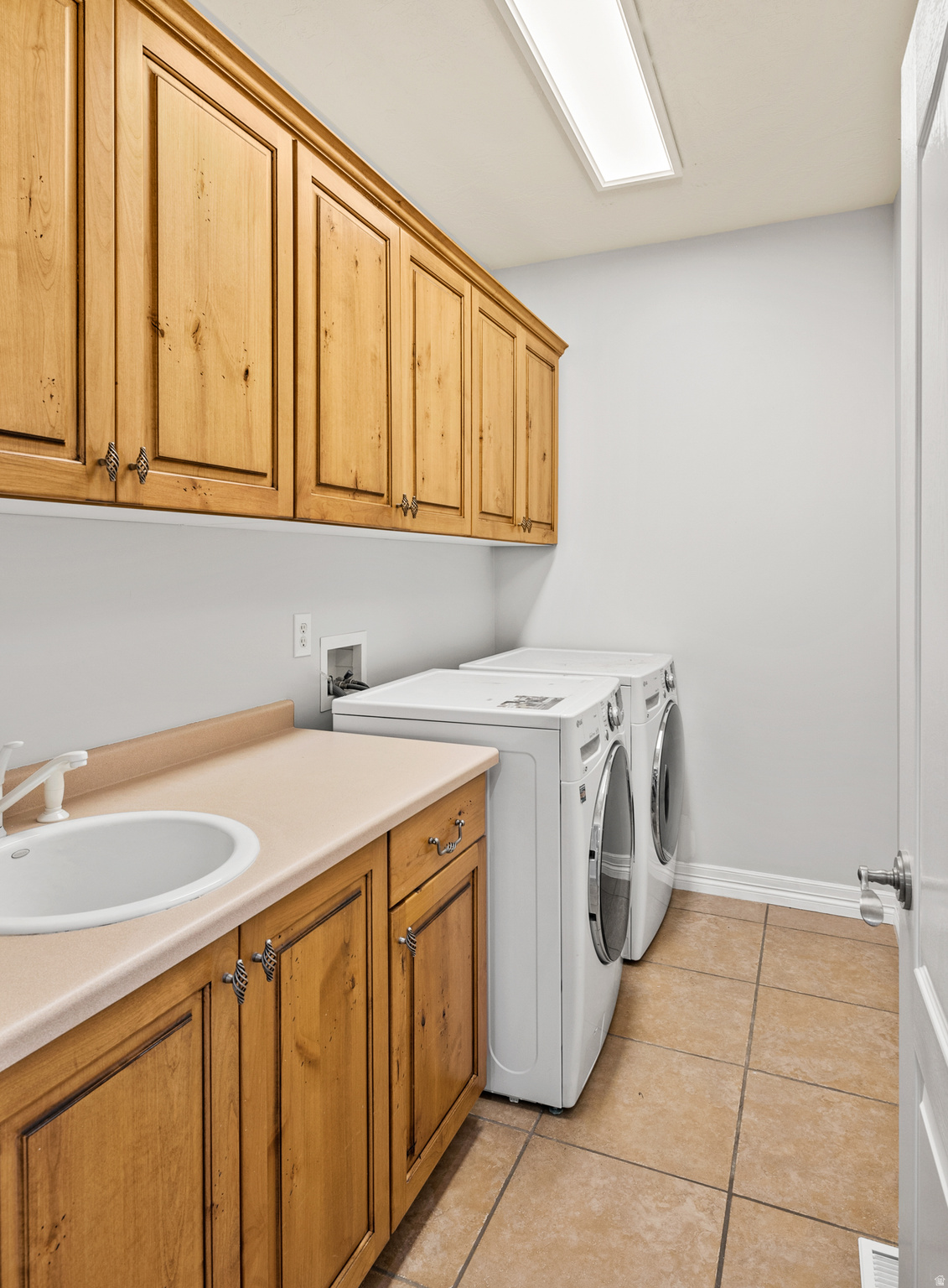 SOUTH MOUNTAIN - Residential Income