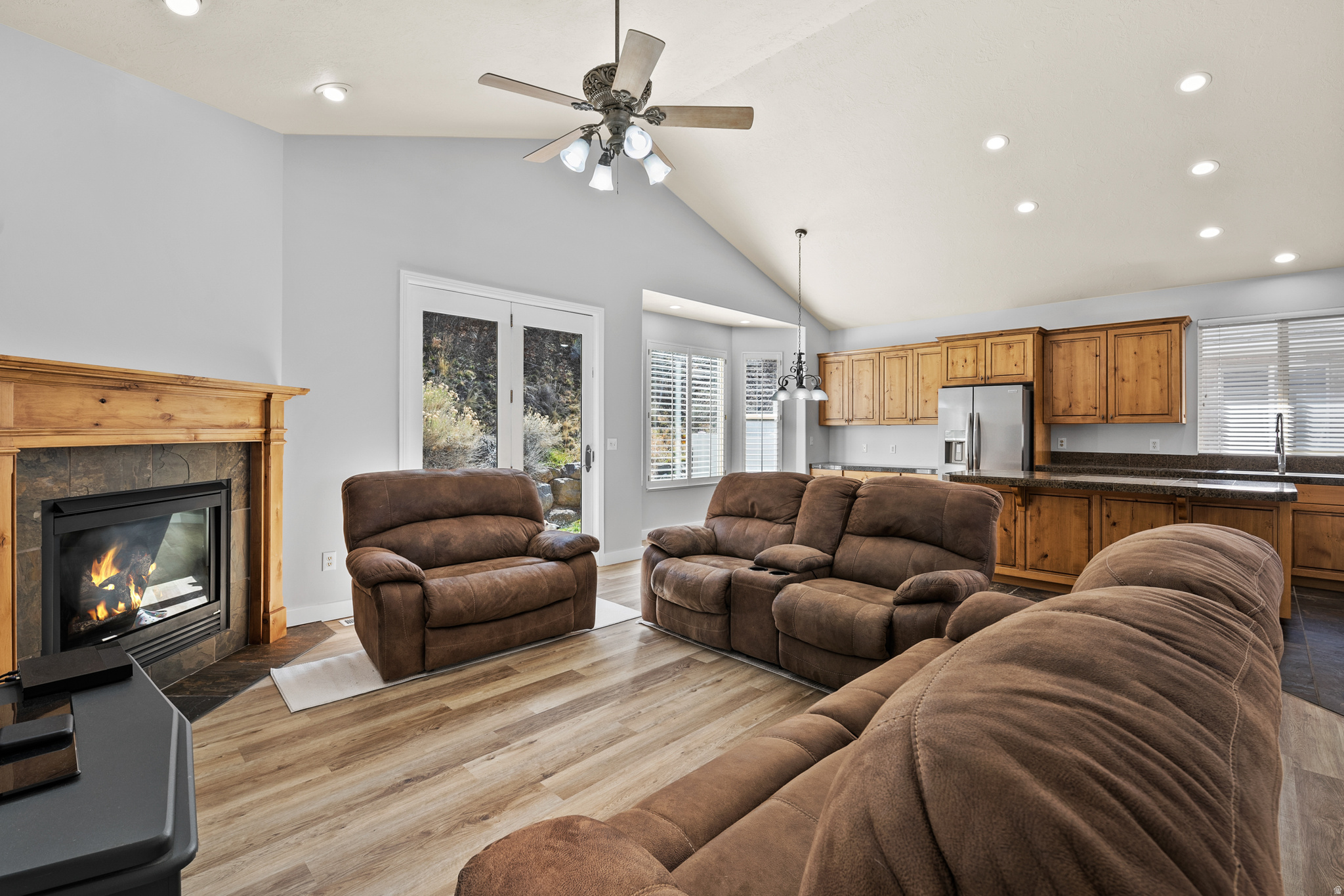 SOUTH MOUNTAIN - Residential Income