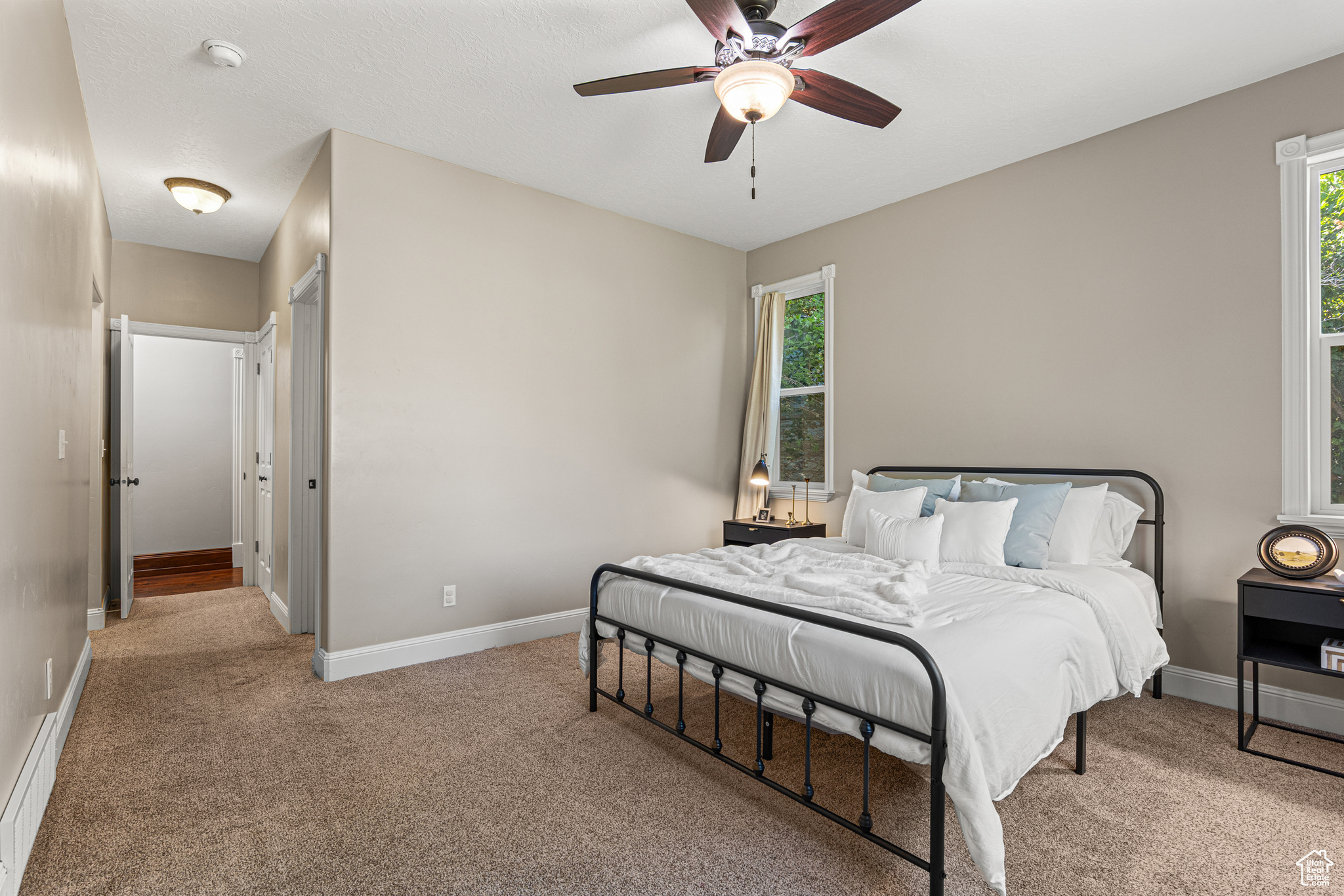 Mapleton, Utah 84664, United States, 3 Bedrooms Bedrooms, ,2 BathroomsBathrooms,Residential,Active,157752