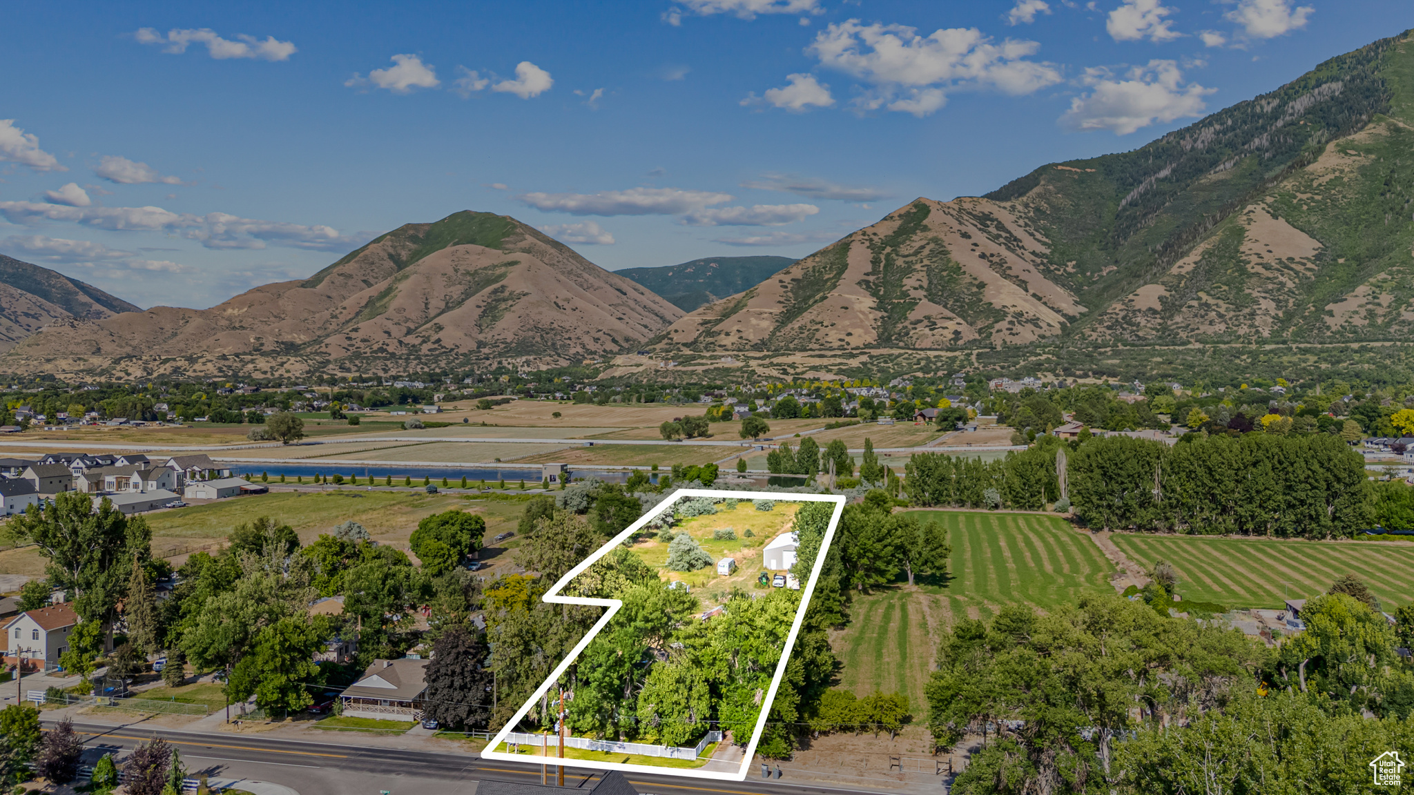 Mapleton, Utah 84664, United States, 3 Bedrooms Bedrooms, ,2 BathroomsBathrooms,Residential,Active,157752