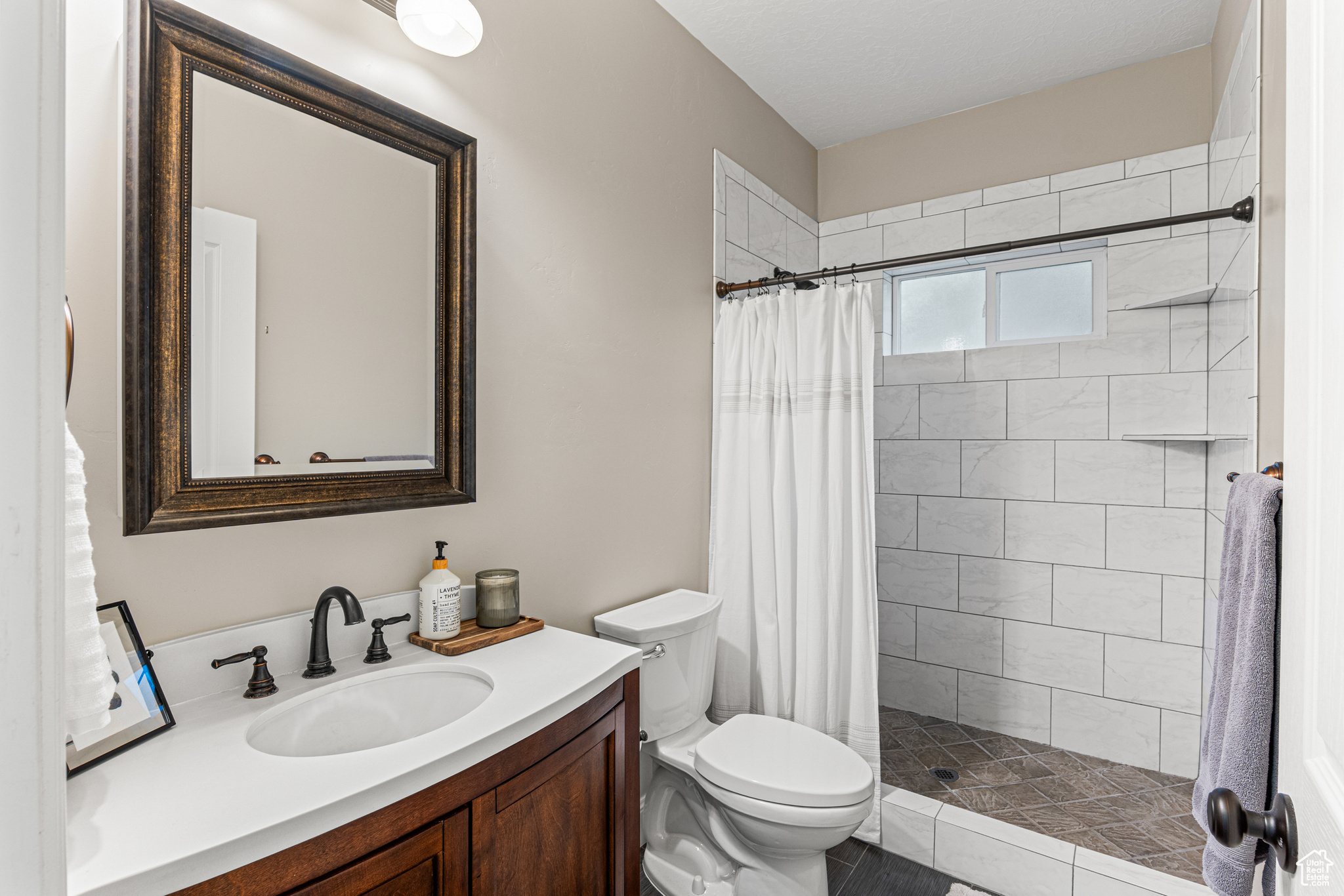 Mapleton, Utah 84664, United States, 3 Bedrooms Bedrooms, ,2 BathroomsBathrooms,Residential,Active,157752