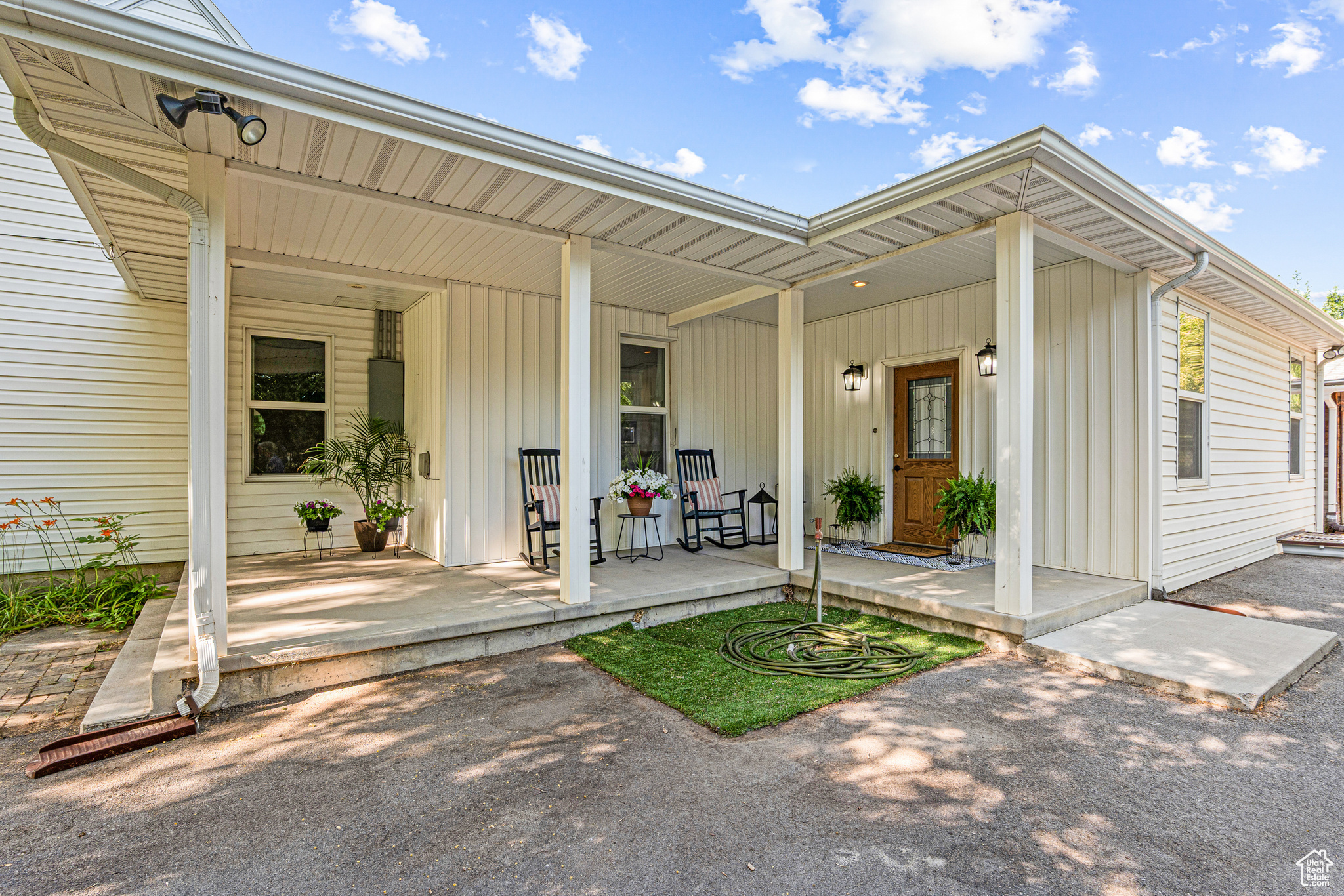 Mapleton, Utah 84664, United States, 3 Bedrooms Bedrooms, ,2 BathroomsBathrooms,Residential,Active,157752