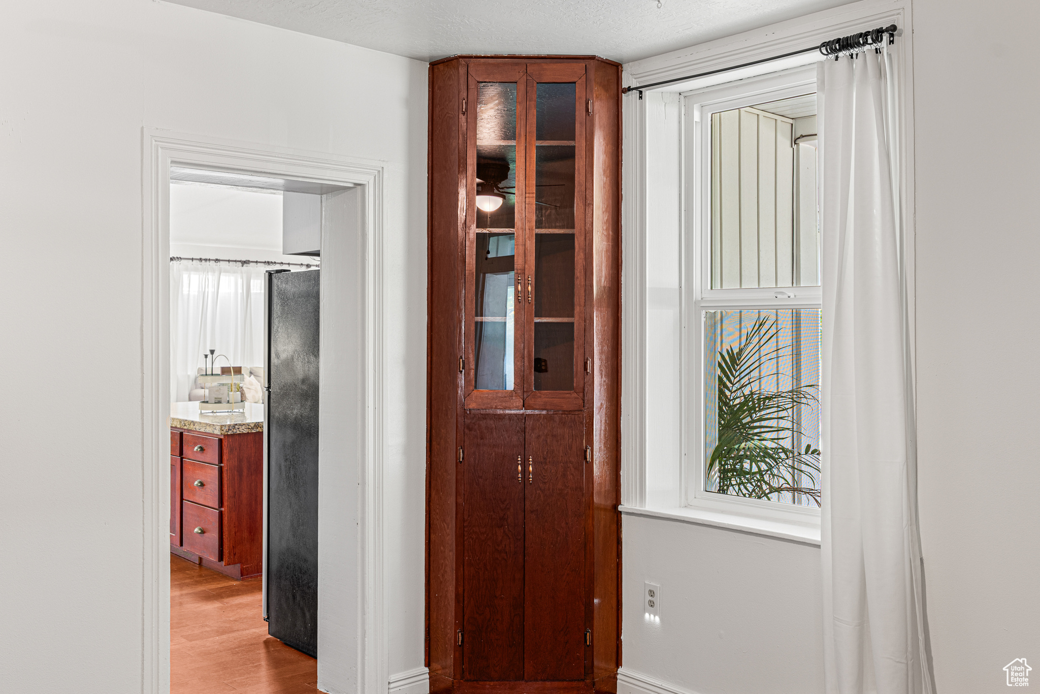 Mapleton, Utah 84664, United States, 3 Bedrooms Bedrooms, ,2 BathroomsBathrooms,Residential,Active,157752