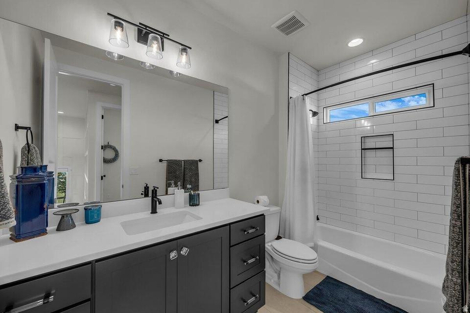 AUBURN HILLS PH 11 - Residential