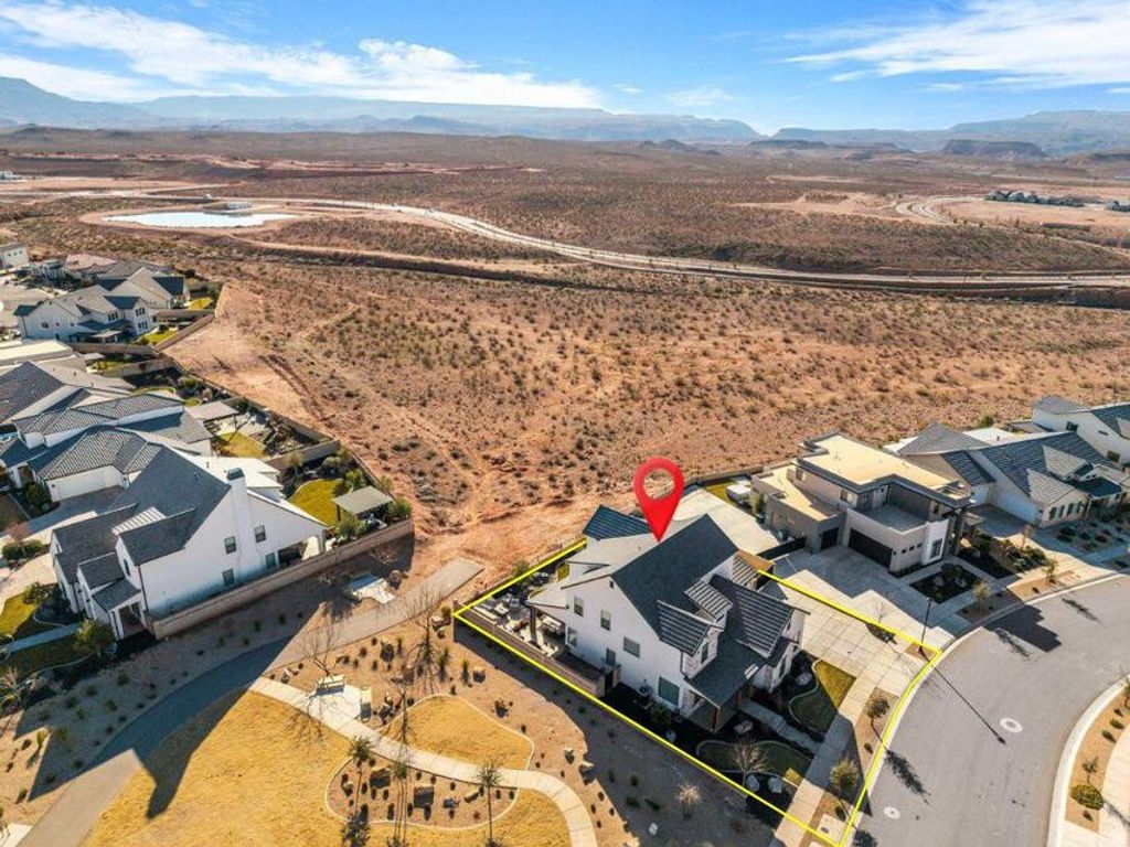 Photo of 5698 S RUBY DR, Saint George, UT 84790 (MLS # 2142129)