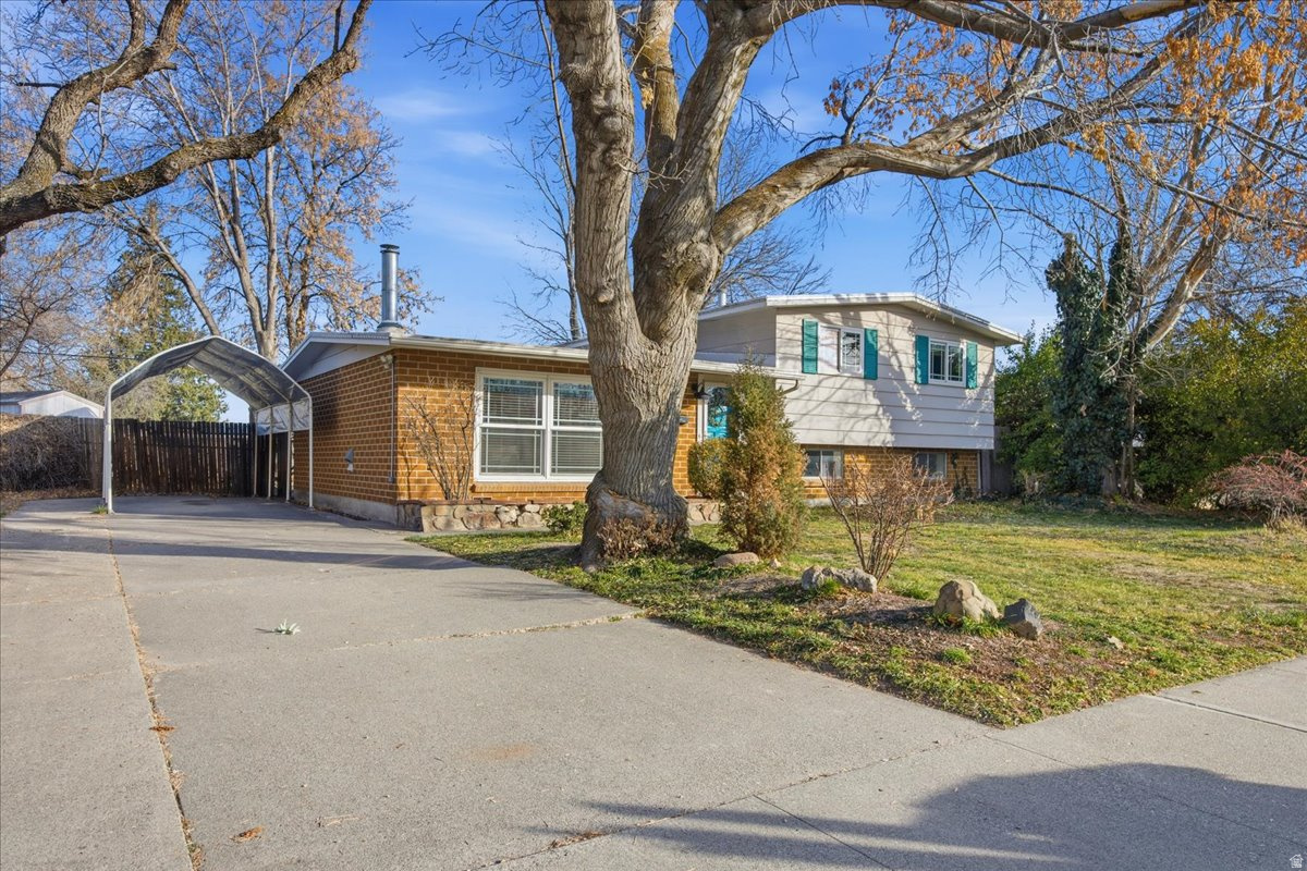 TAYLORSVILLE GARDENS #1 - Residential