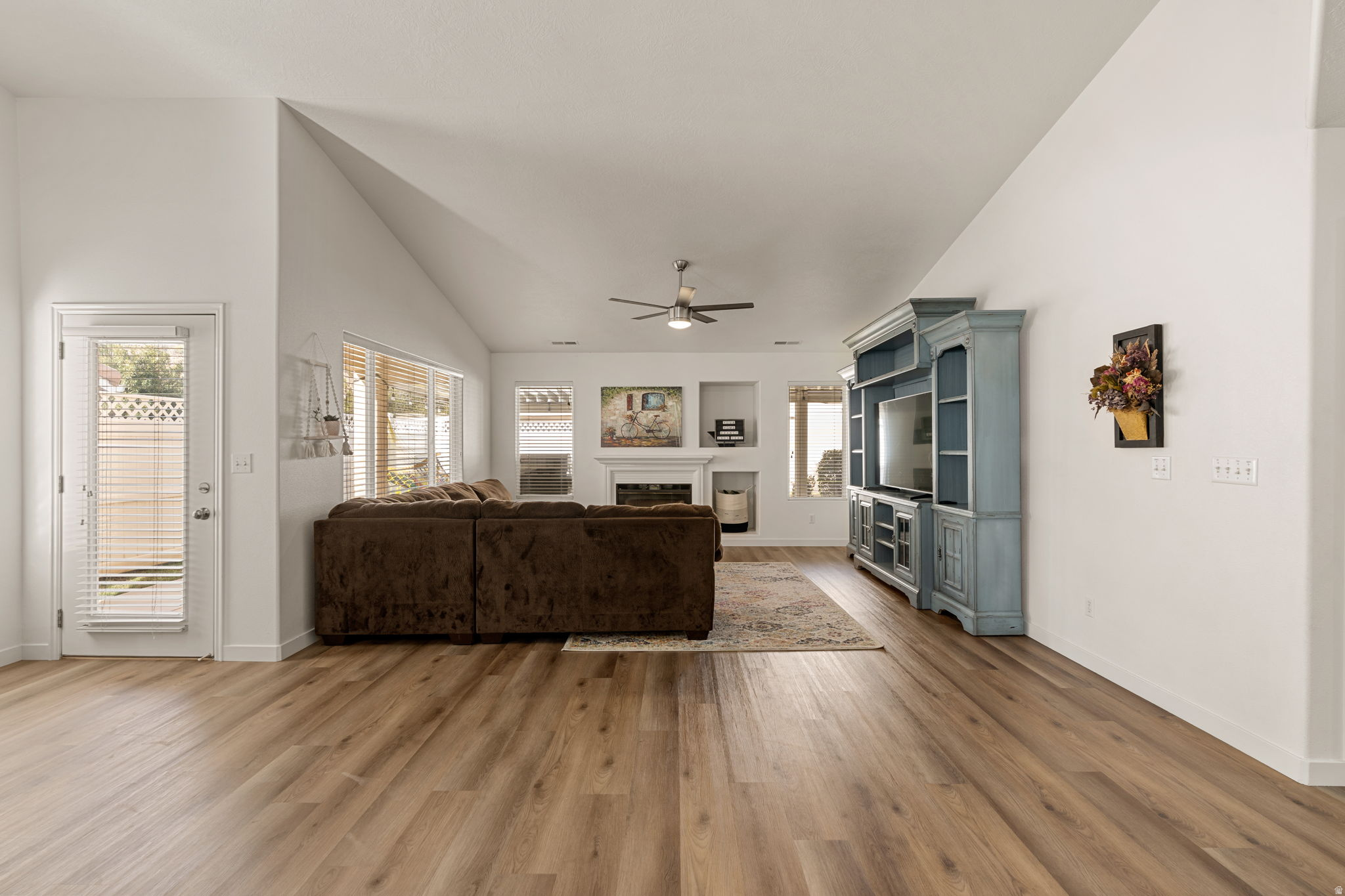 VILLAS AT GREEN VALLEY - Residential