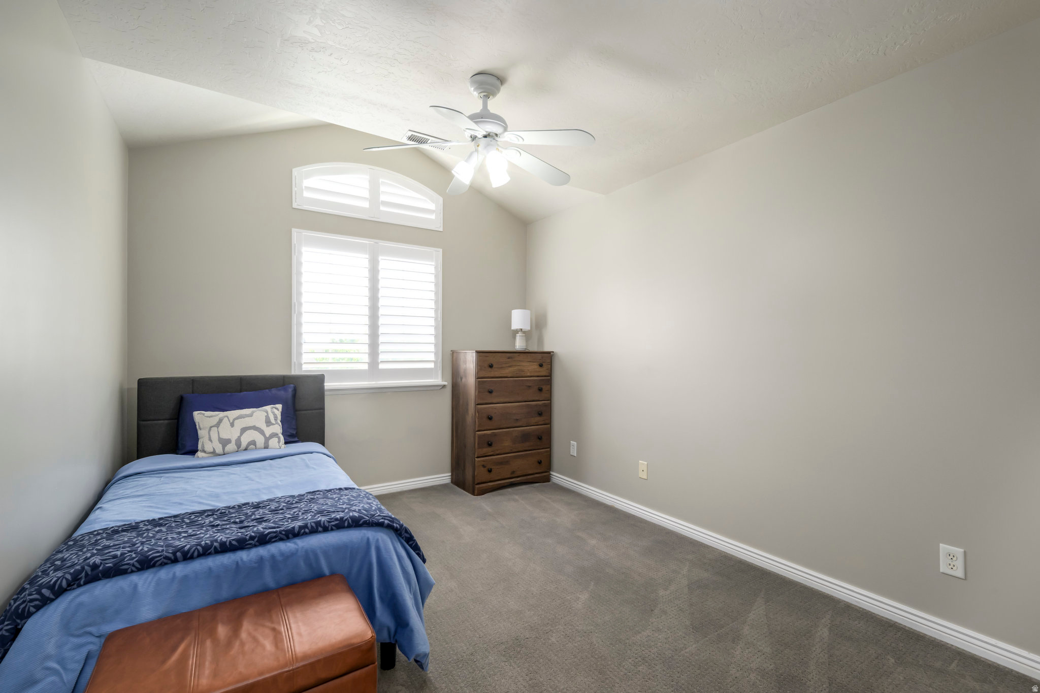 HIGHLAND HILLS - Residential