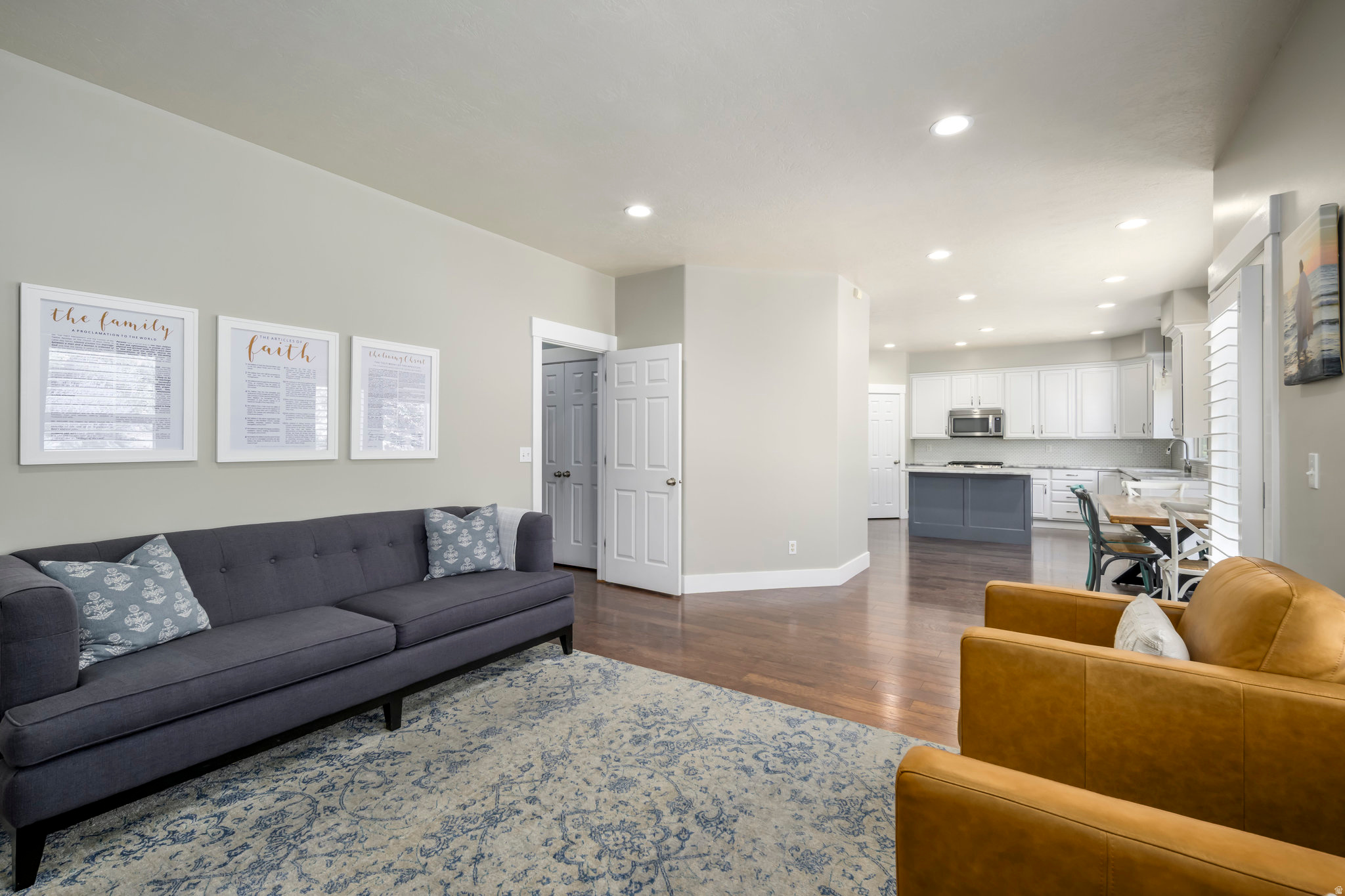 HIGHLAND HILLS - Residential