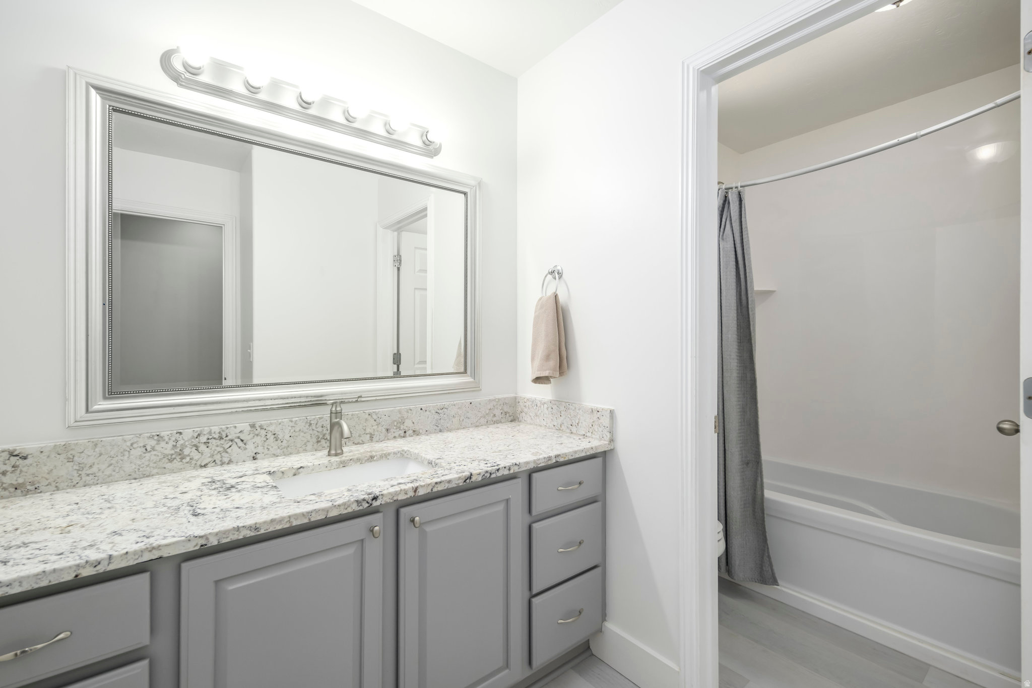 HIGHLAND HILLS - Residential