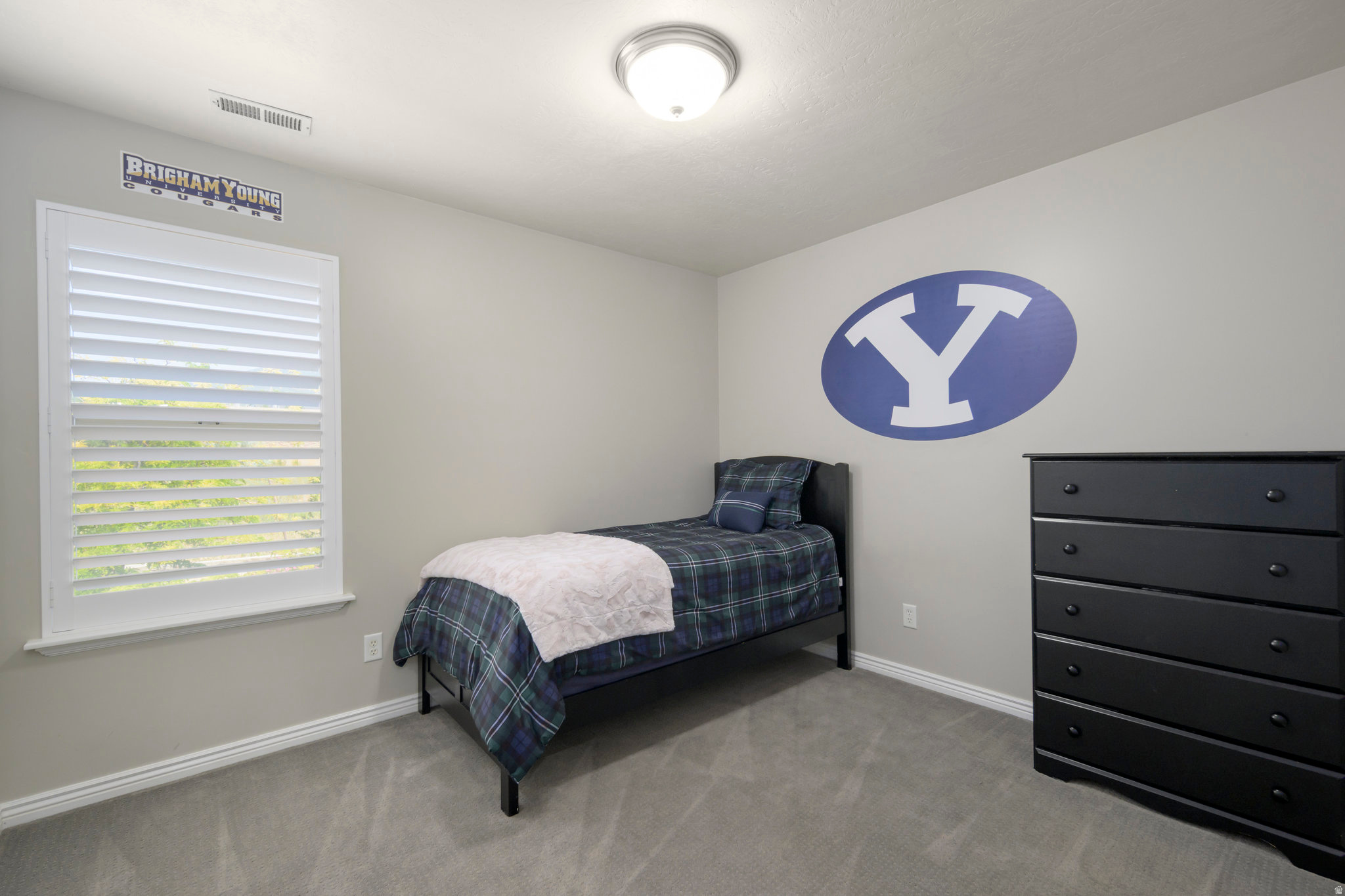 HIGHLAND HILLS - Residential