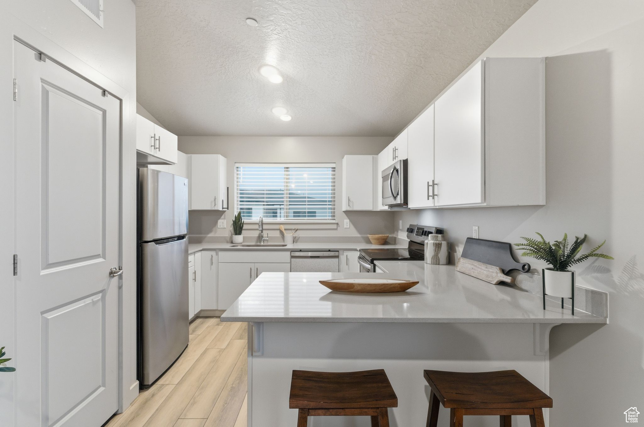 RED VISTA CONDOMINIUMS 1 - Residential